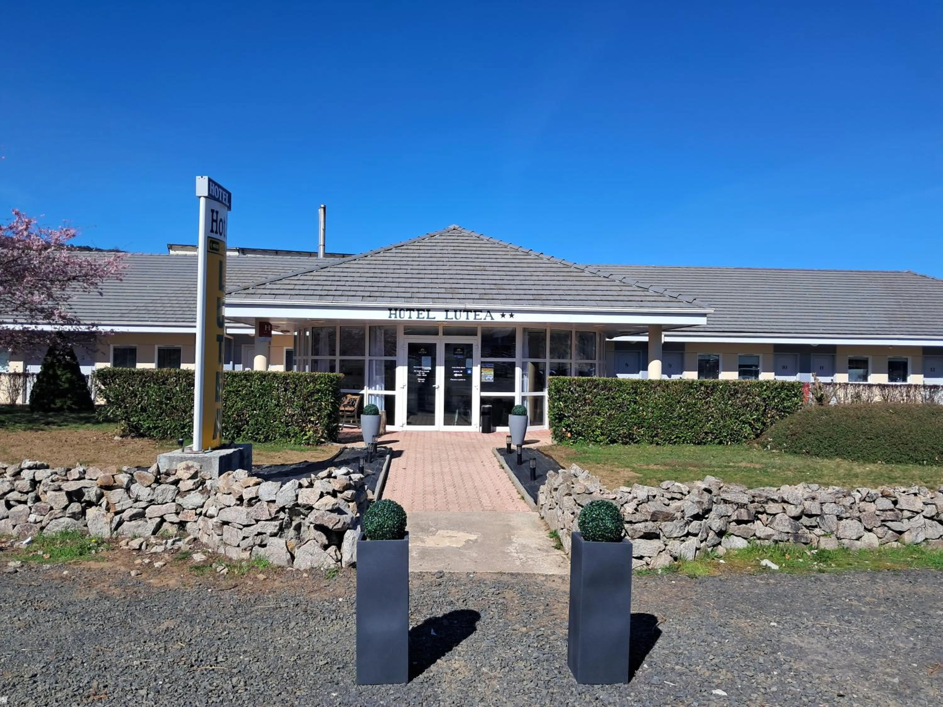 Property building in The Originals Access, Hôtel Le Lutéa