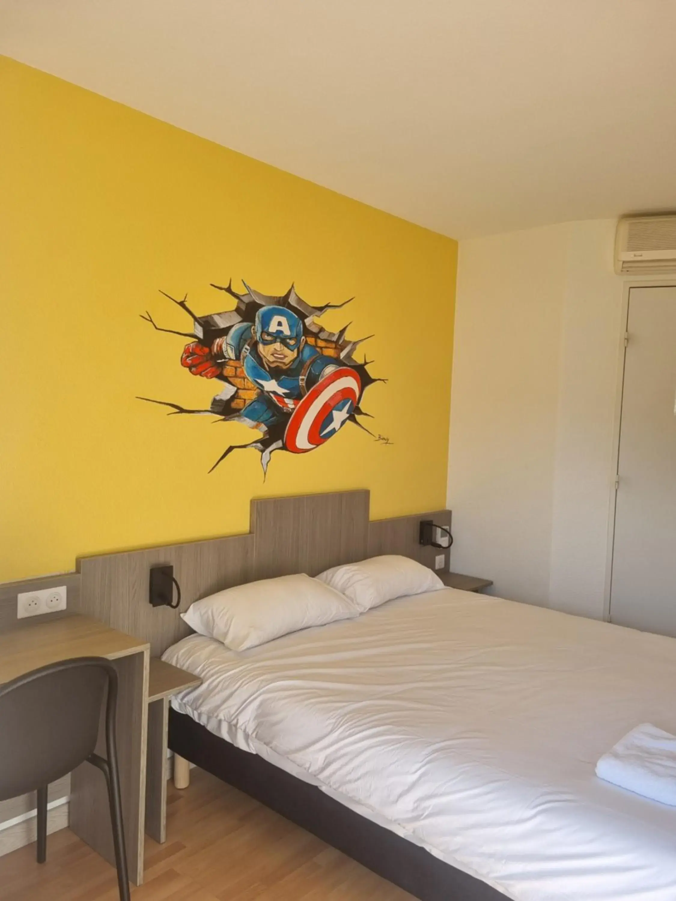 Triple Room in The Originals Access, Hôtel Le Lutéa Triple Room in The Originals Access, Hôtel Le Lutéa