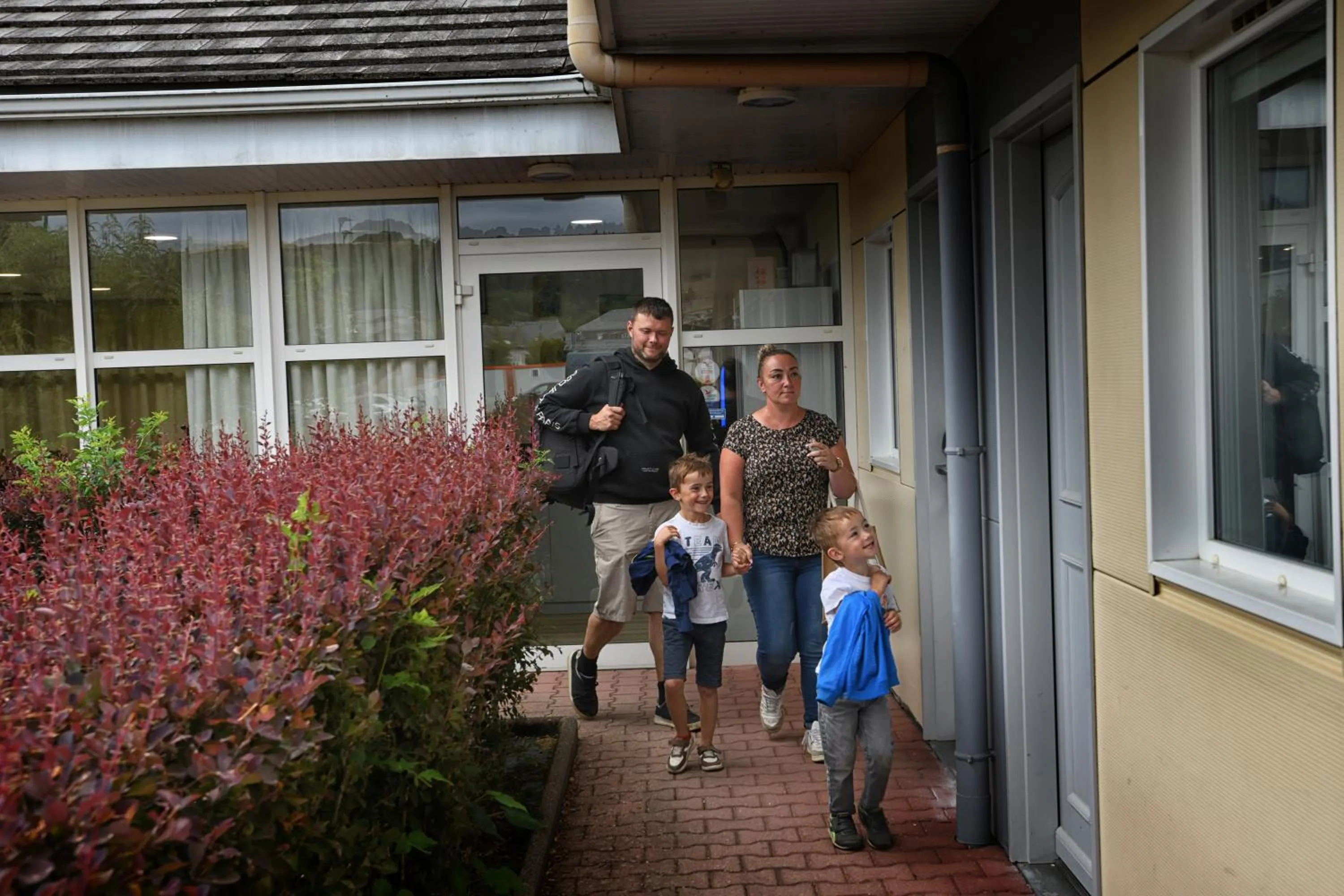 Family in The Originals Access, Hôtel Le Lutéa