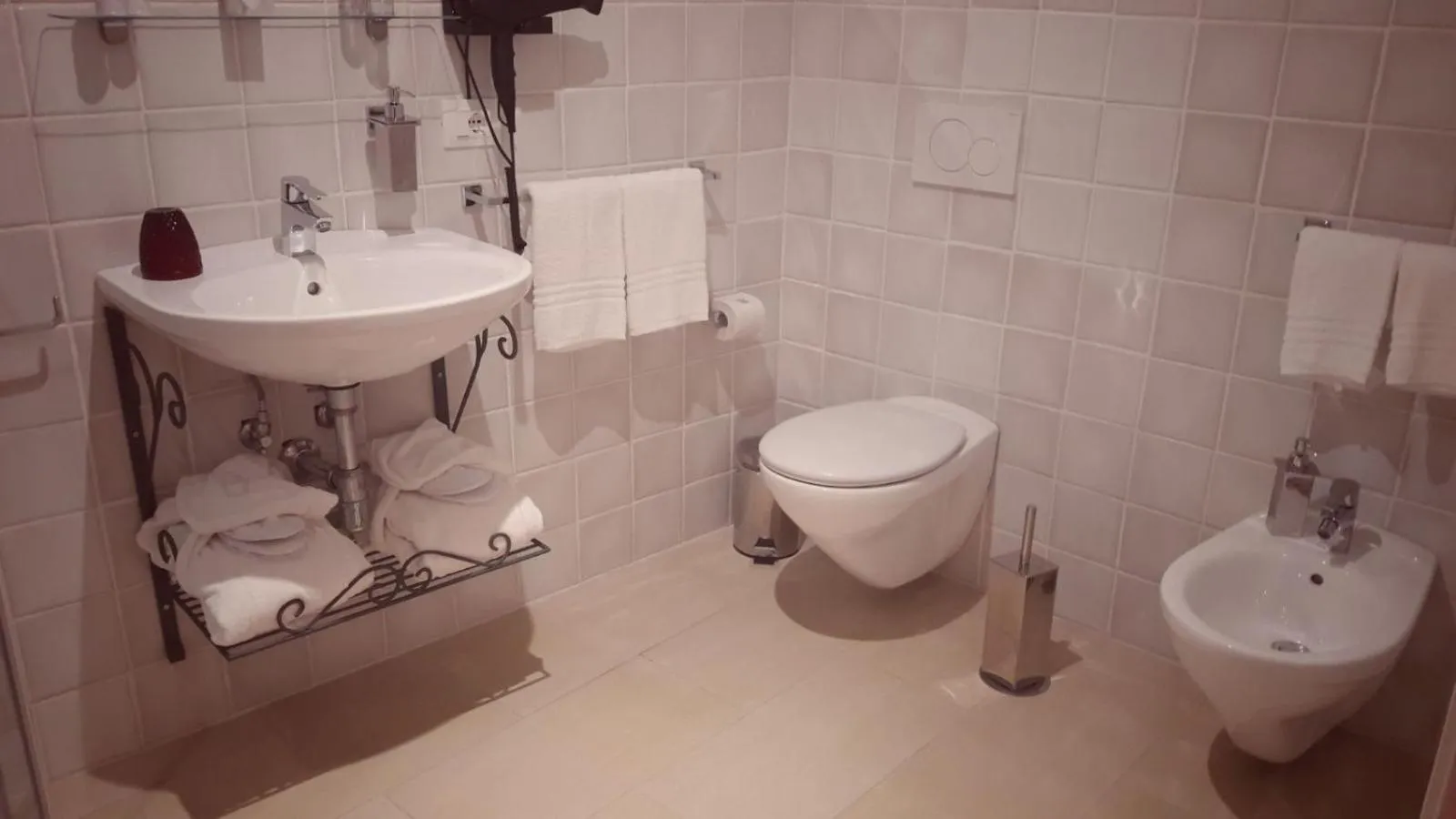 Bathroom in Lanterne Magiche Ortigia