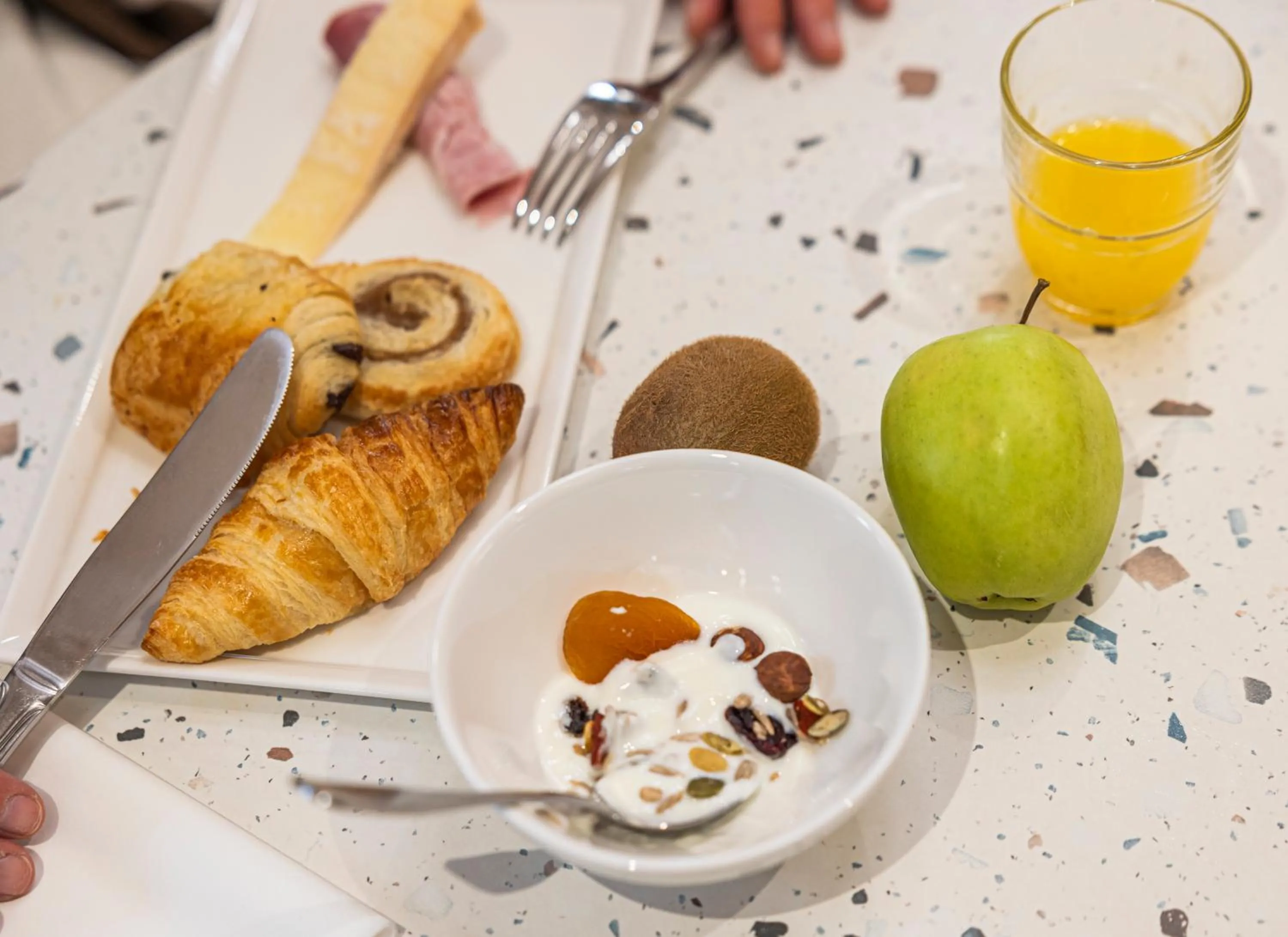 Breakfast in ibis Styles Pontivy centre Bretagne