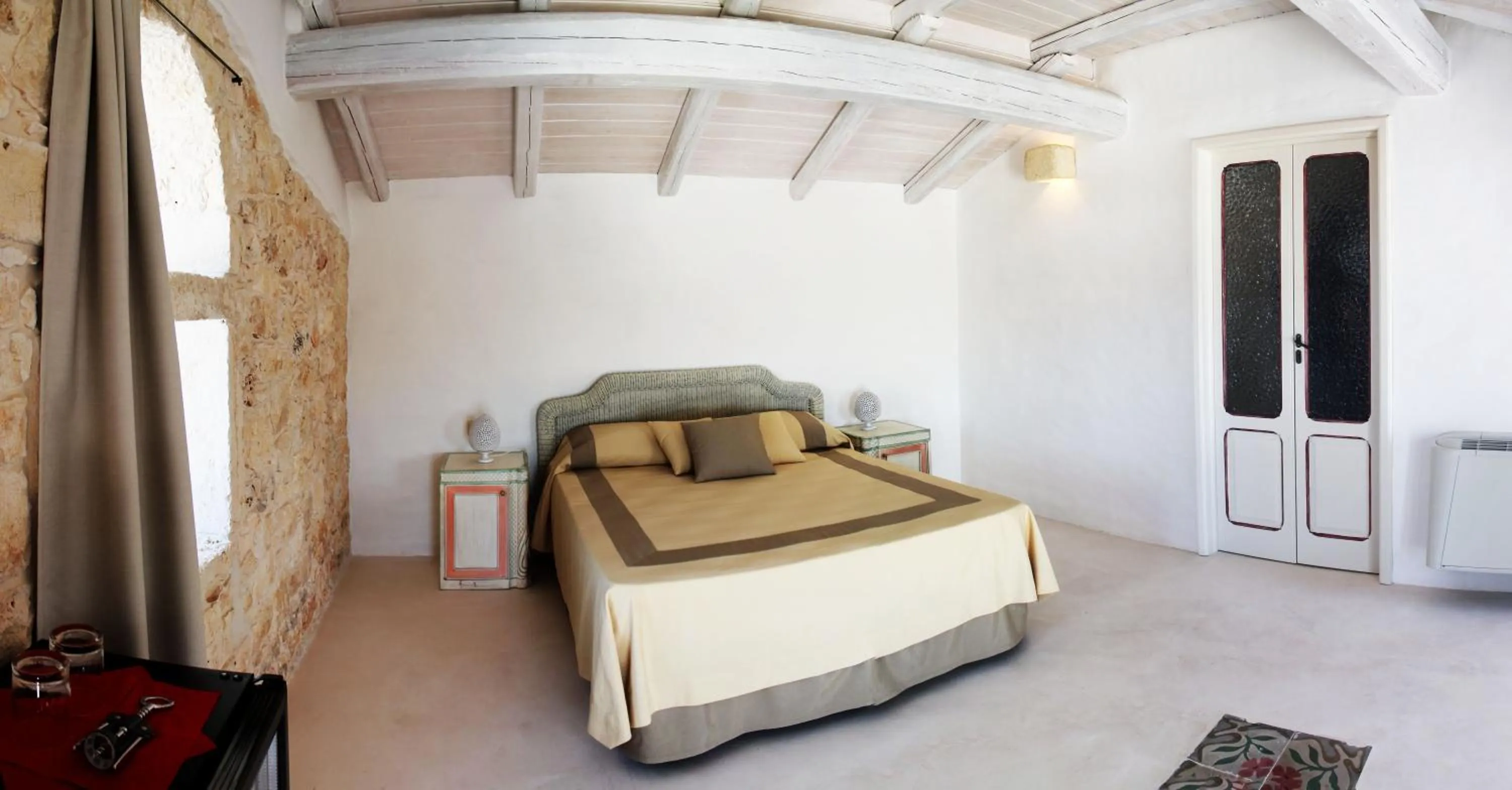 Bedroom, Bed in Palazzo Camarda B&B