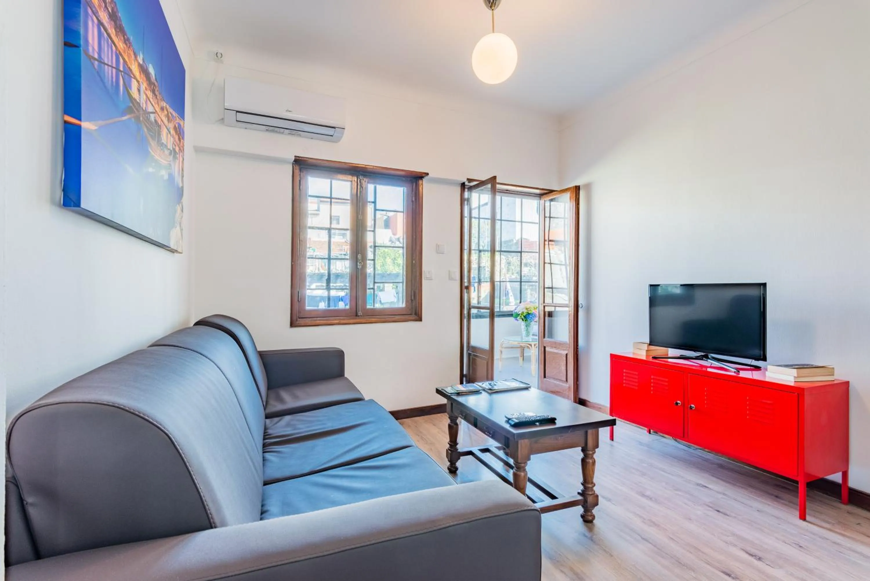 Riverside City Centre Apartments