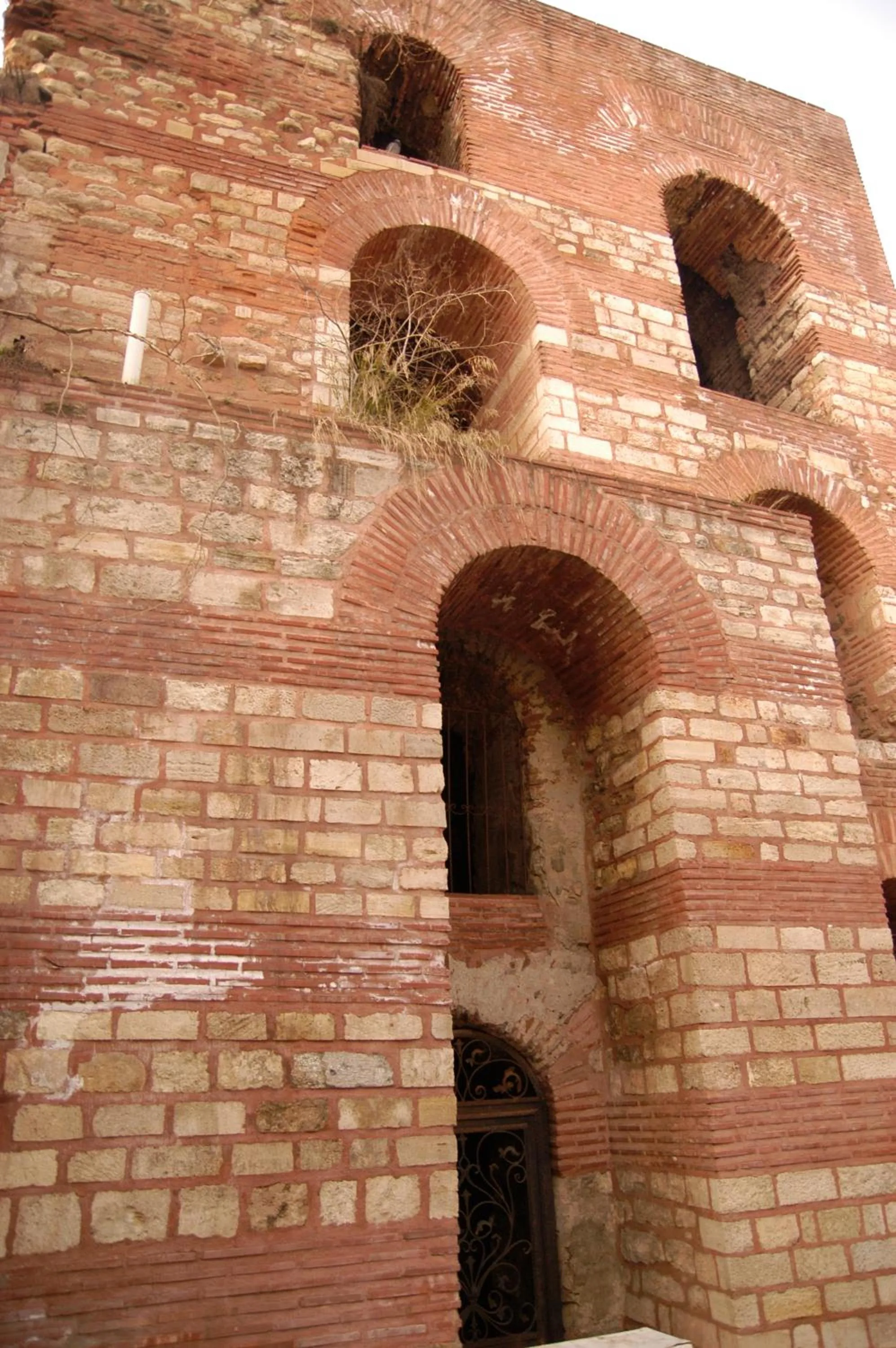 Street view in Magnaura House Hotel