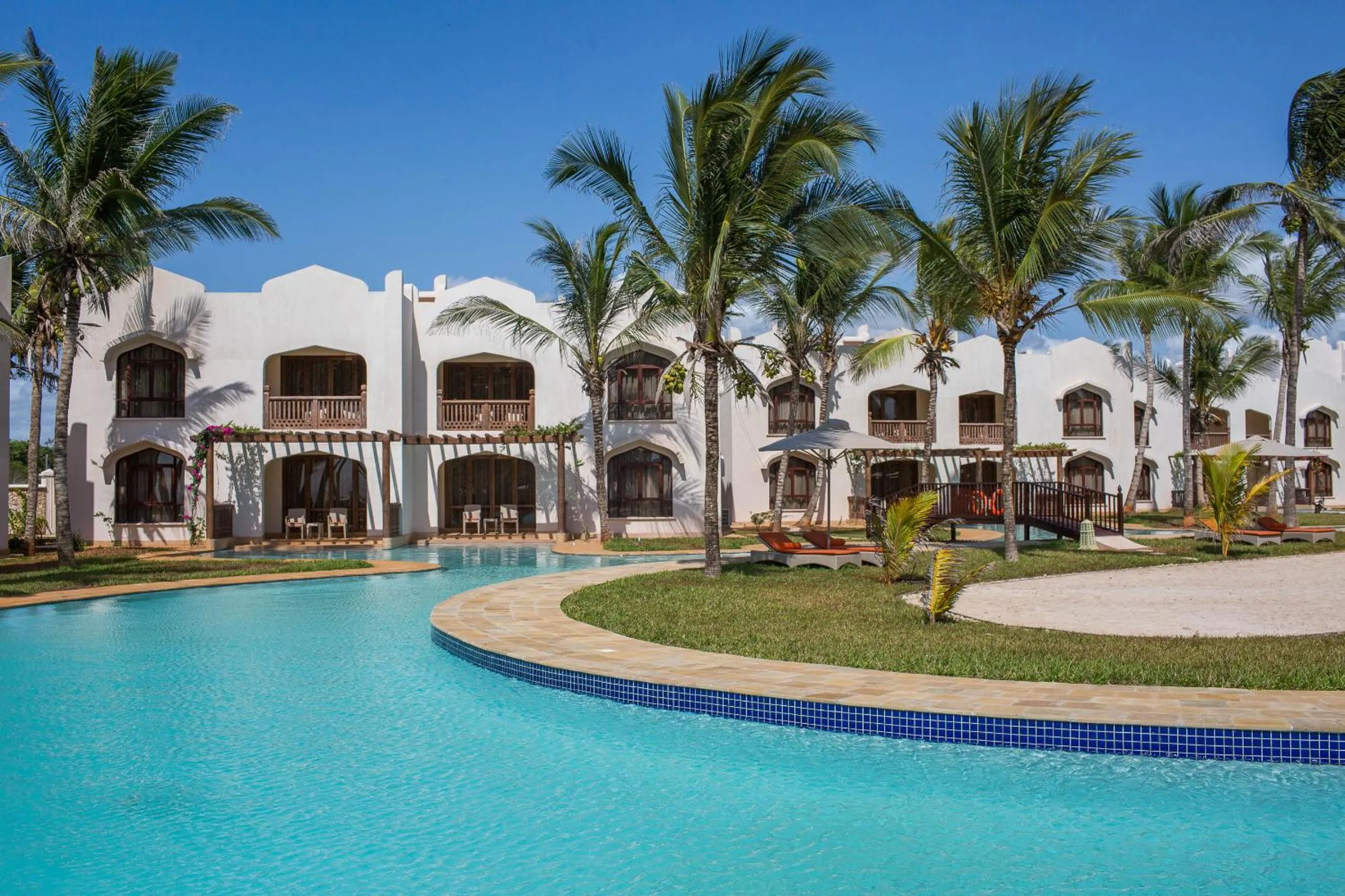 Property building in Silver Palm Spa & Resort