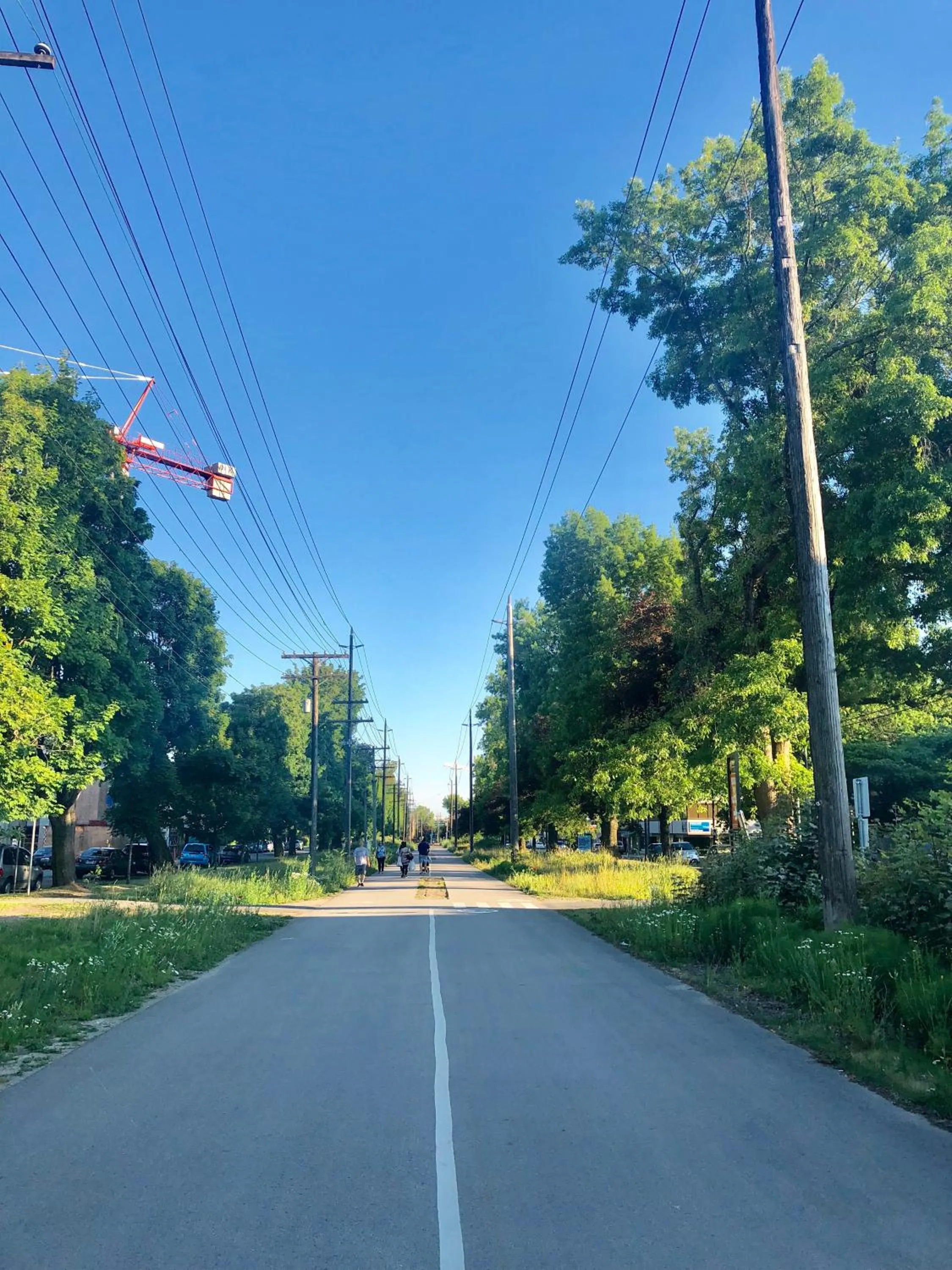 Neighbourhood in Boutique