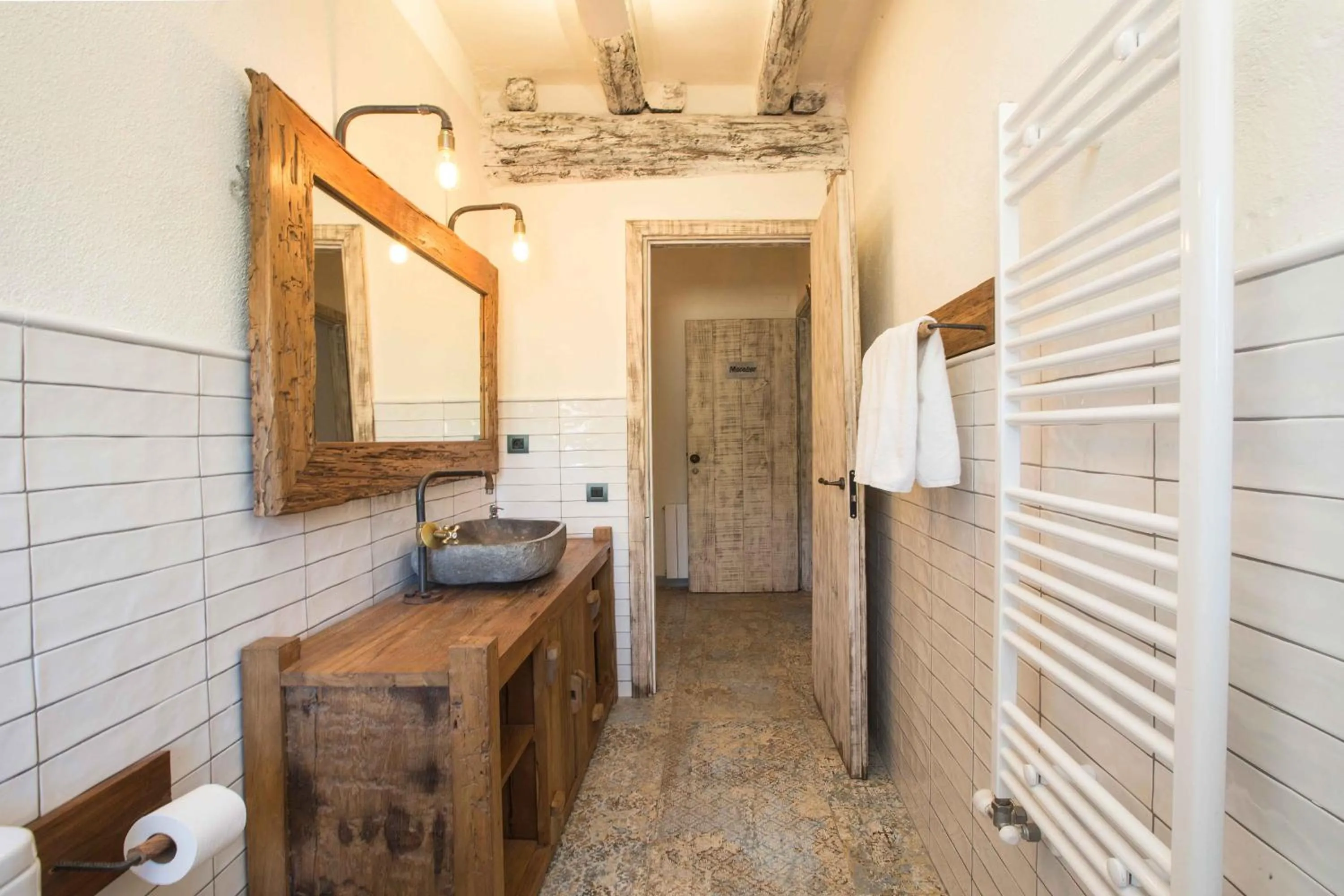 Bathroom in Mas del Sord 1335