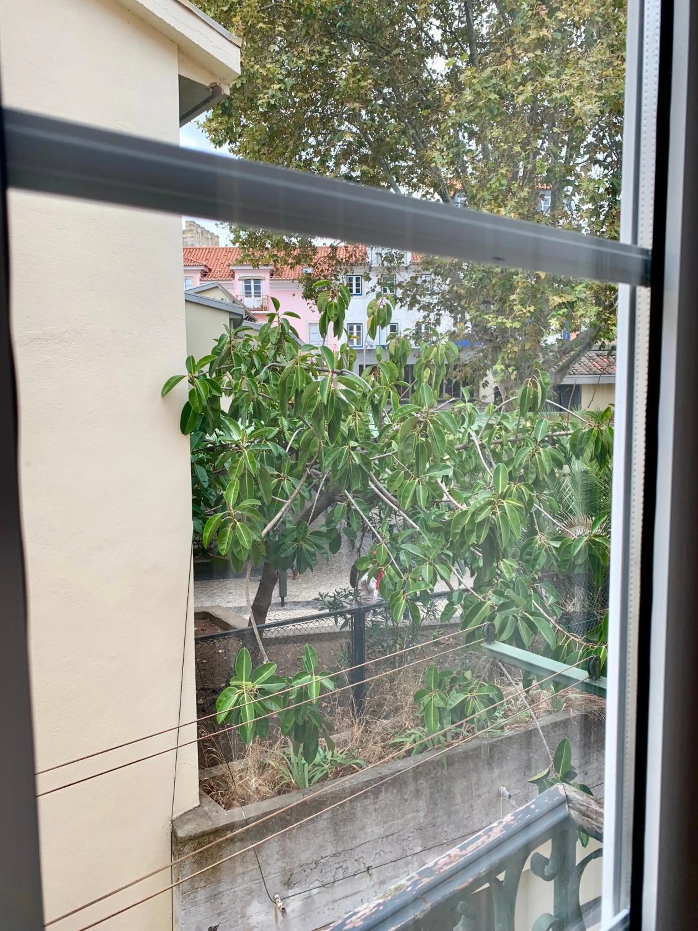 Street view in Apartments Center Castelo de São Jorge