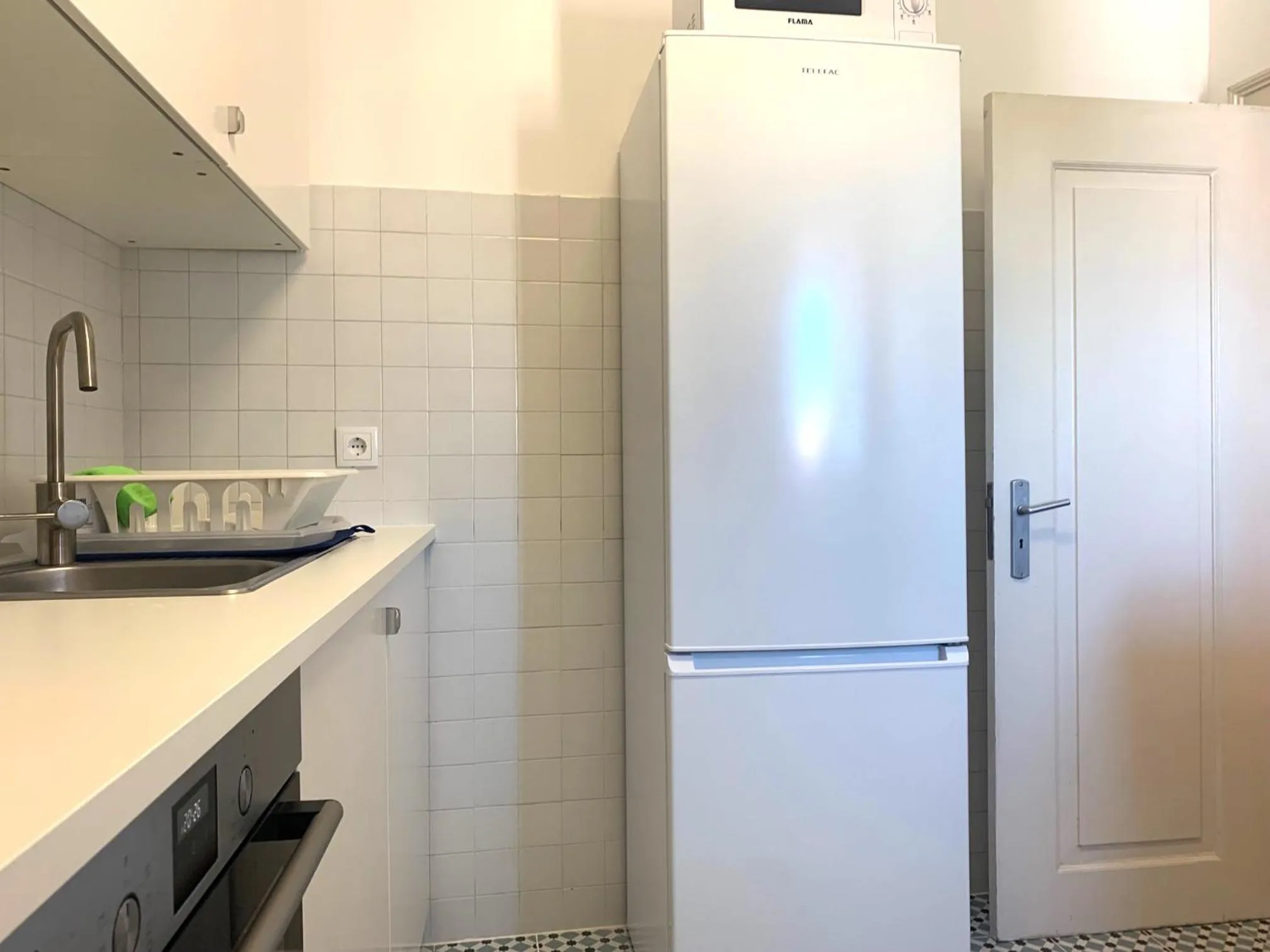 Kitchen or kitchenette in Apartments Center Castelo de São Jorge