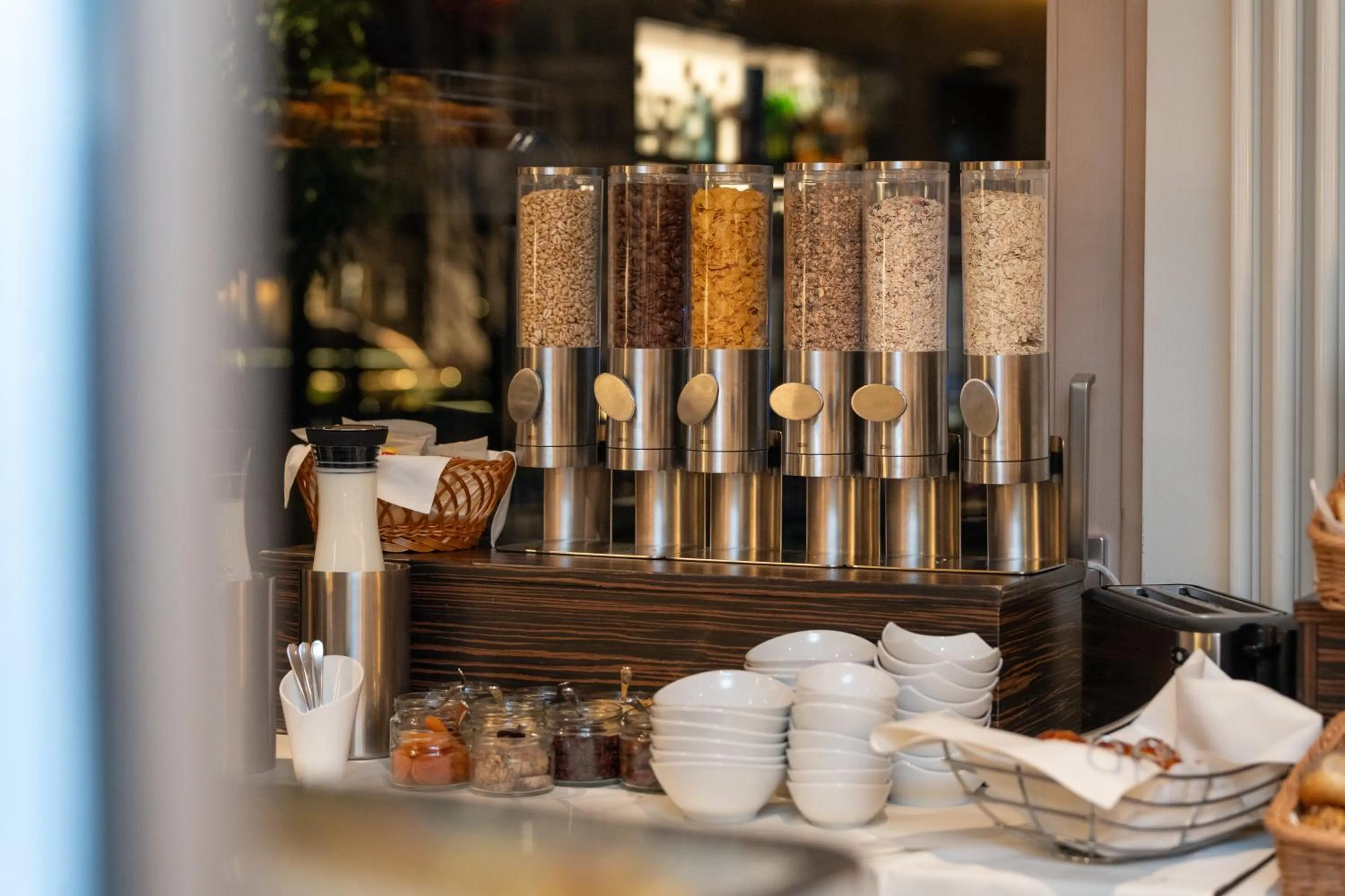 Buffet breakfast in Aqua Aurelia Suitenhotel an den Thermen