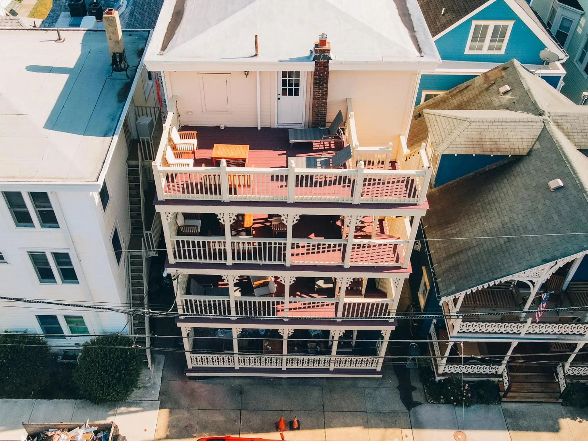 Property building in Beachliner Hotel