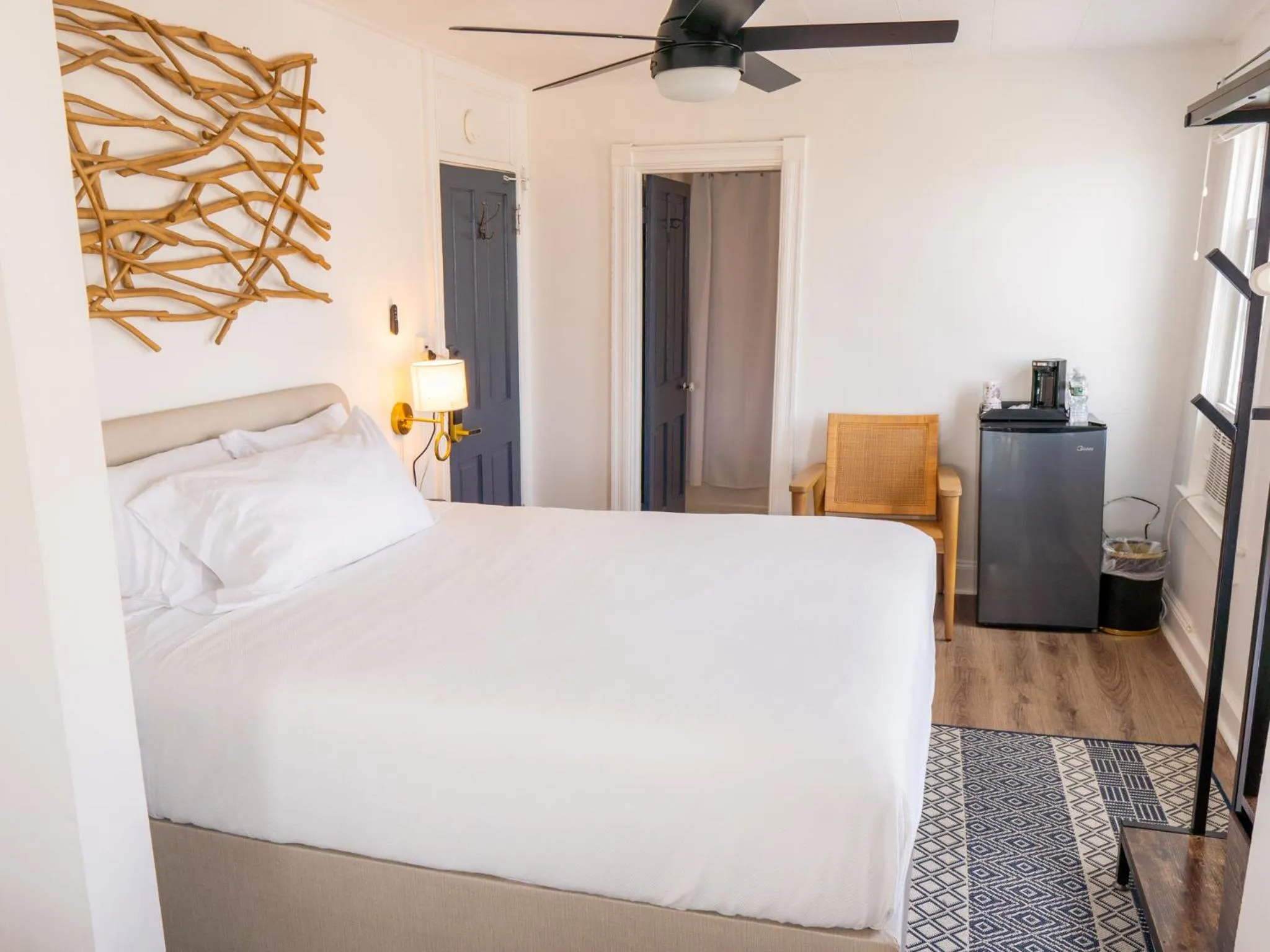 Bedroom, Bed in Beachliner Hotel