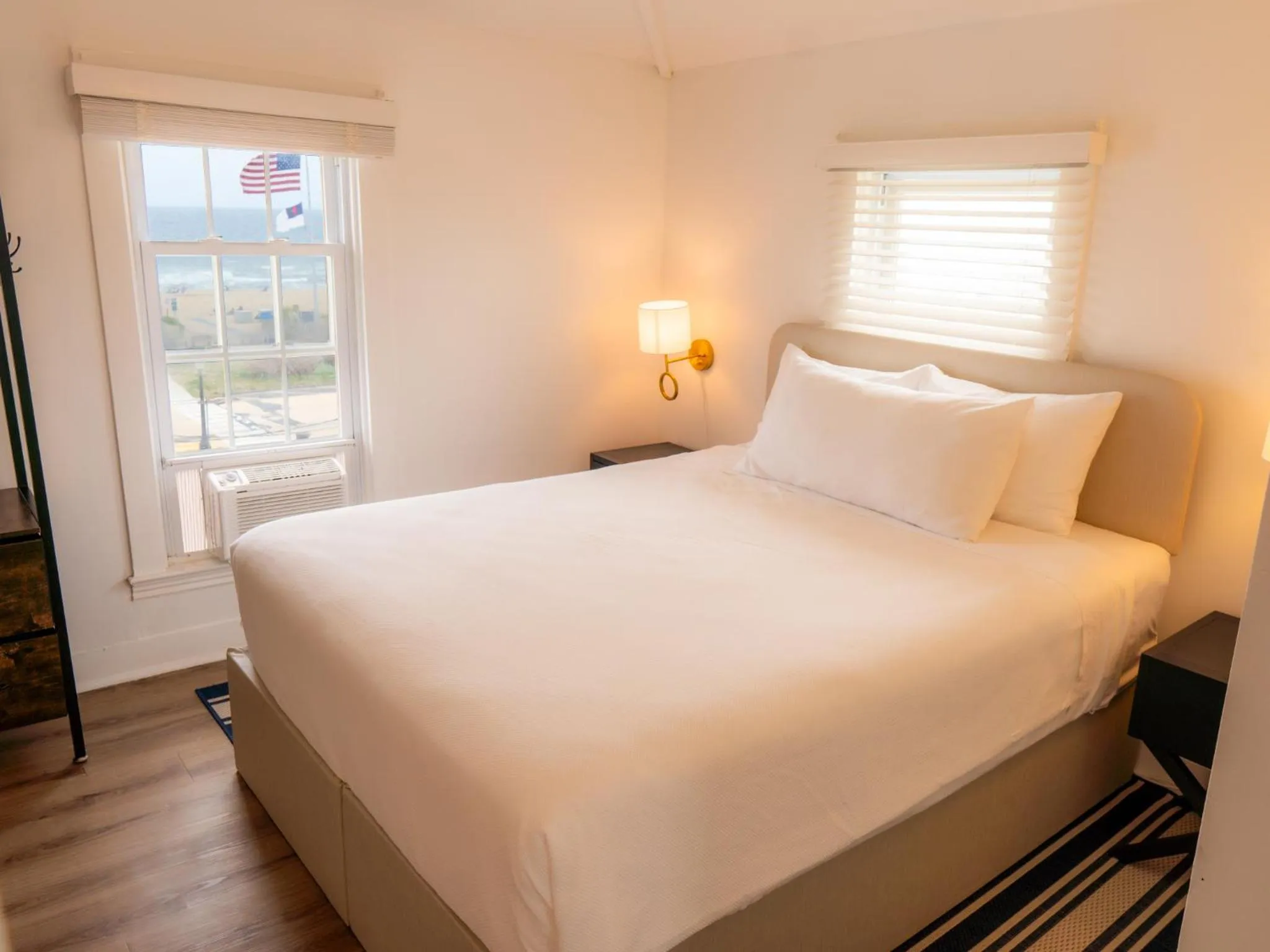 Bed in Beachliner Hotel