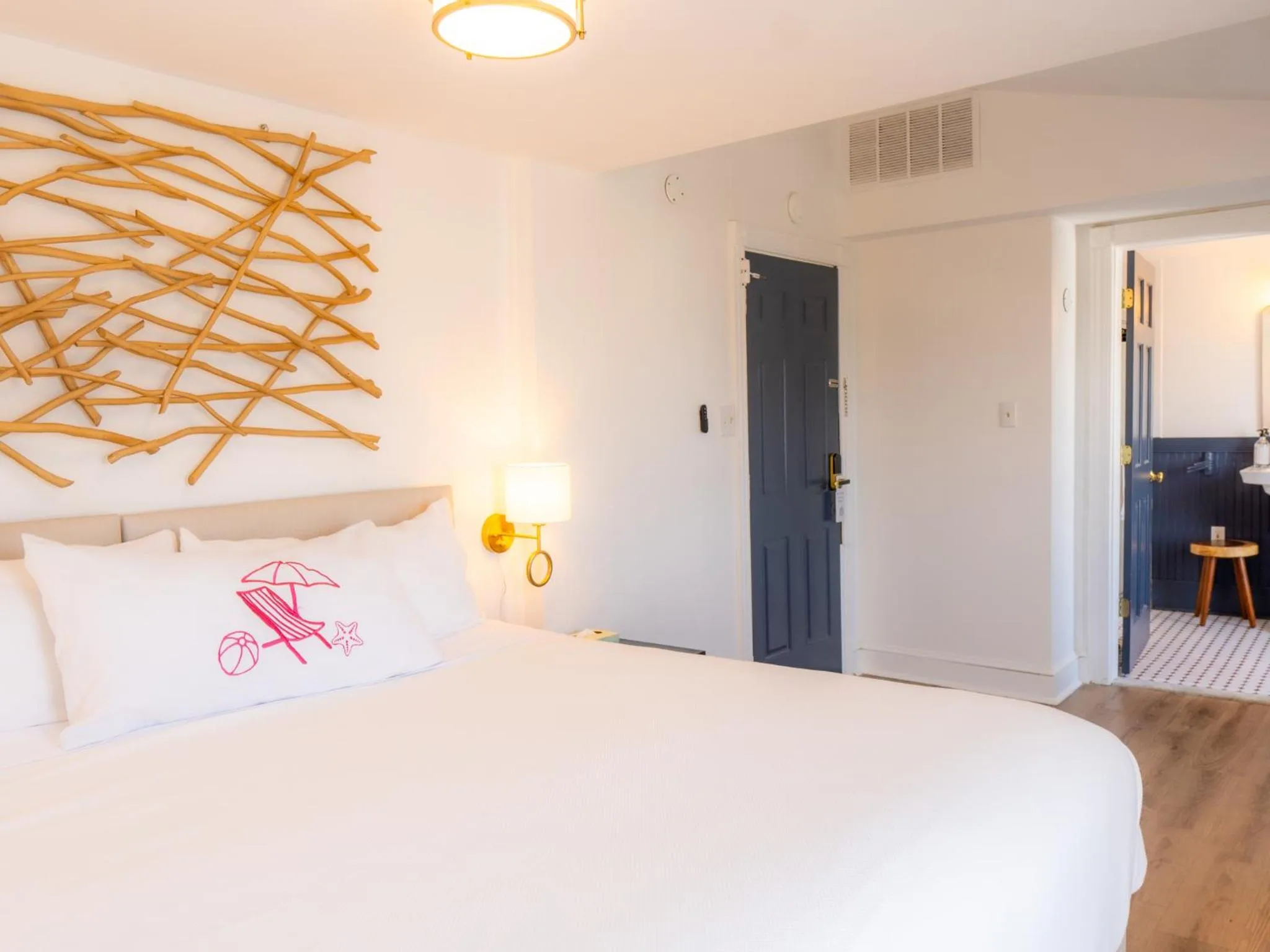 Bed in Beachliner Hotel