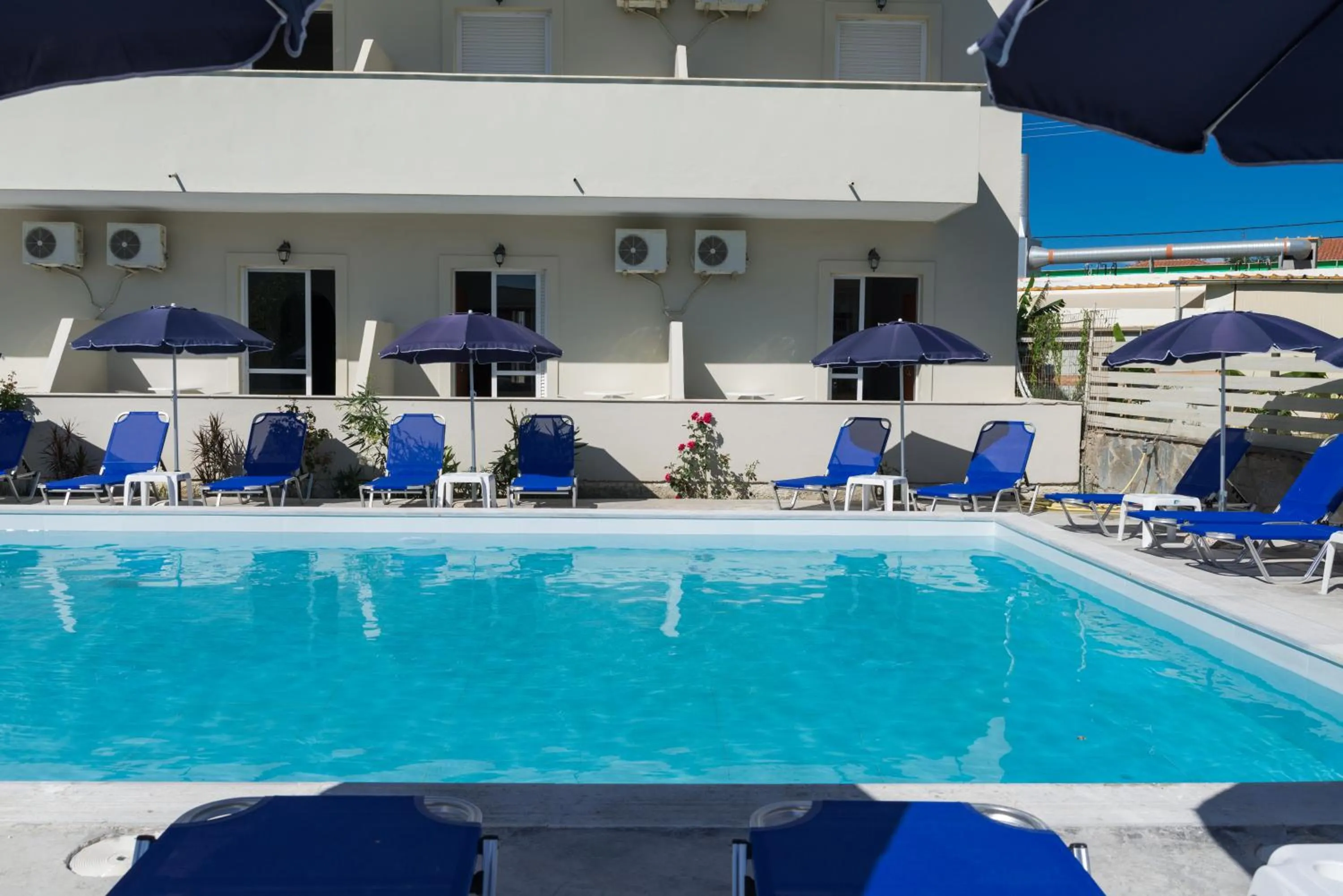 Swimming pool in Laganas Dreams 2