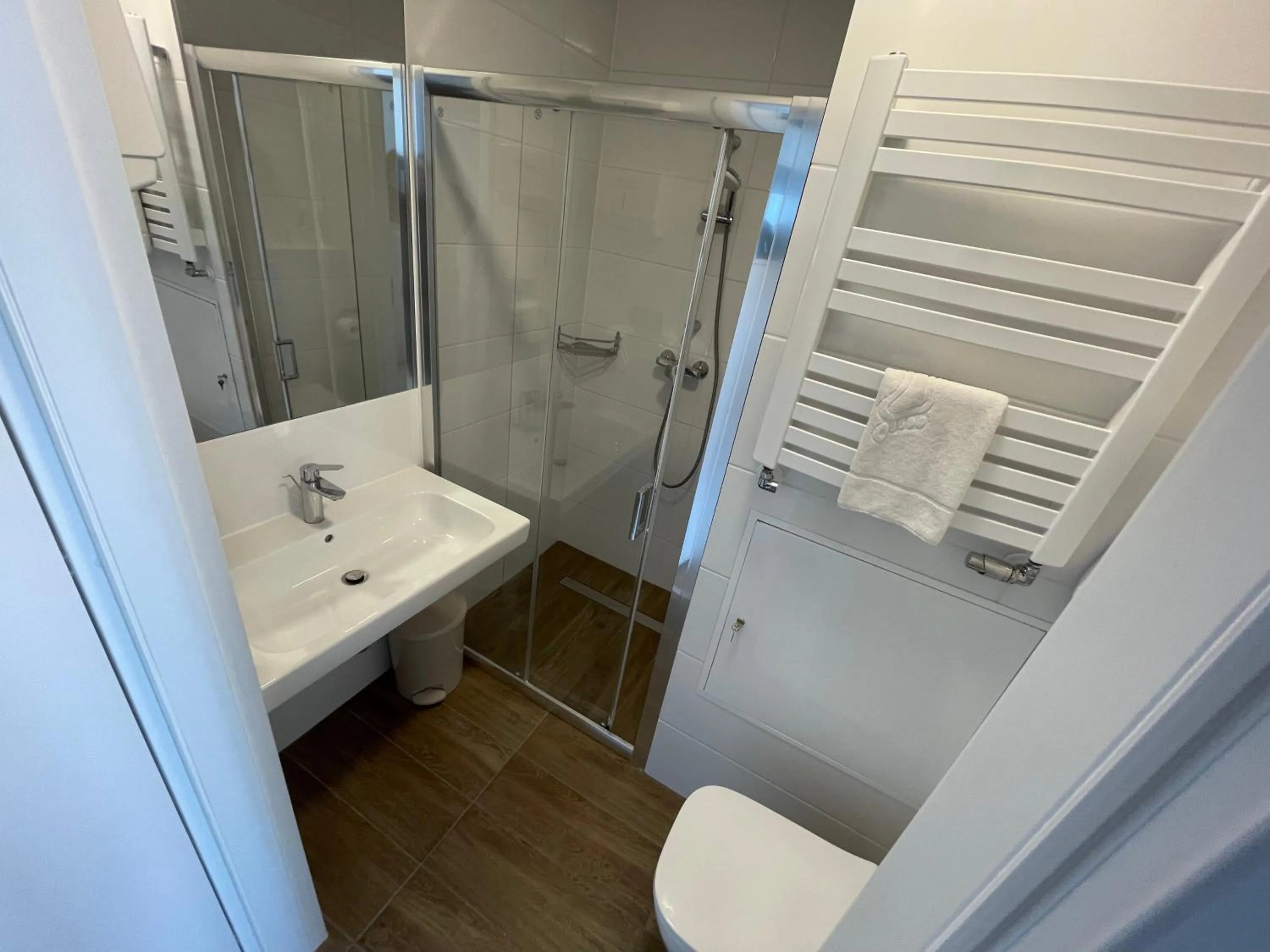 Shower in Sanatorium Perla Baltyku