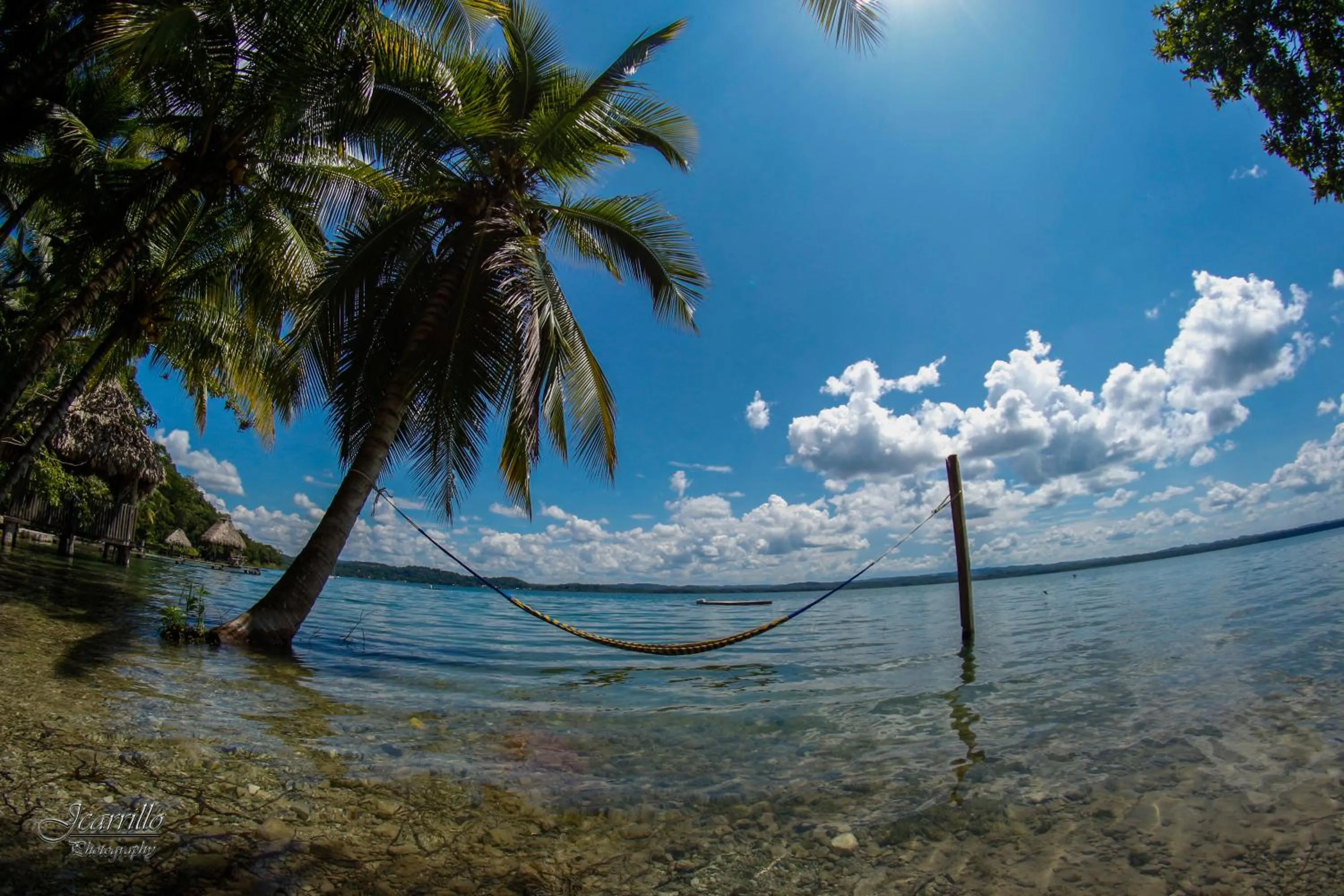 Lake view in Hotel Gringo Perdido