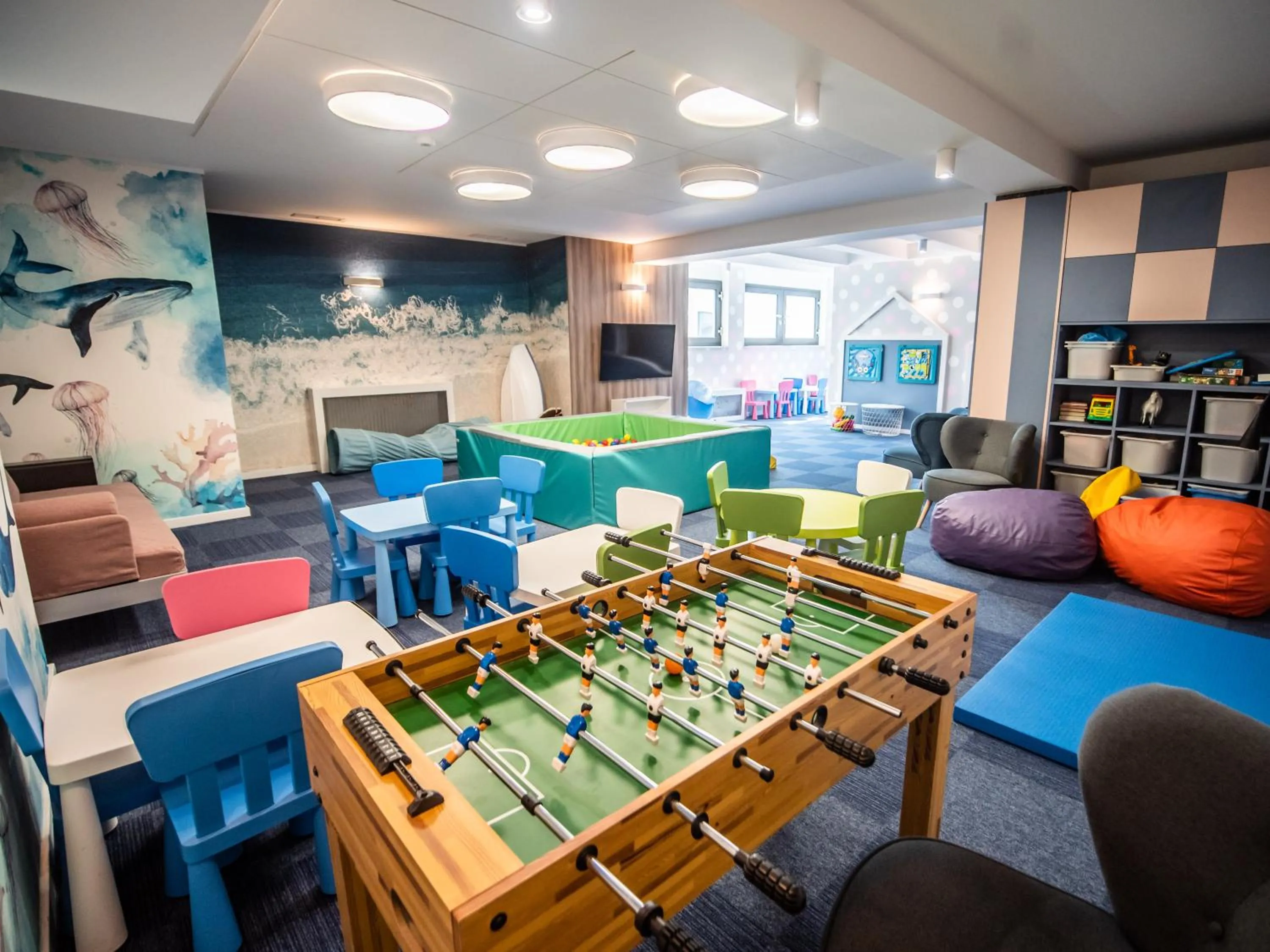 Communal lounge/ TV room in Sanatorium Muszelka