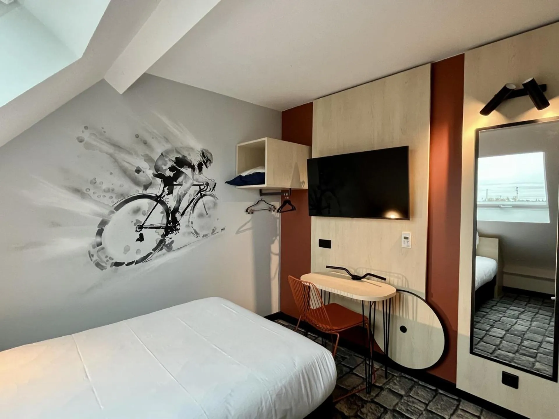 Bed in Hôtel Morphée Lille Villeneuve d'Ascq