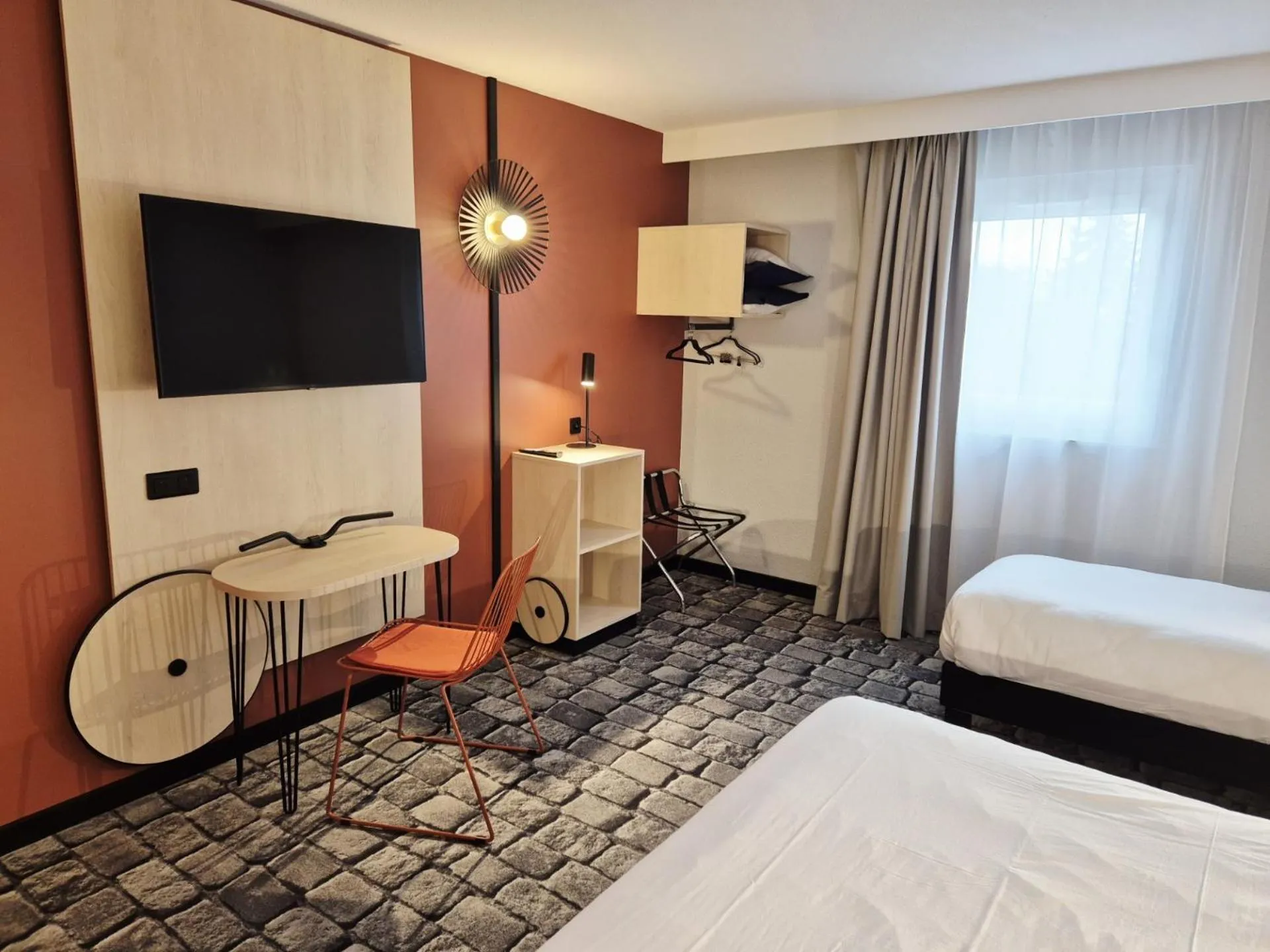 Bed in Hôtel Morphée Lille Villeneuve d'Ascq