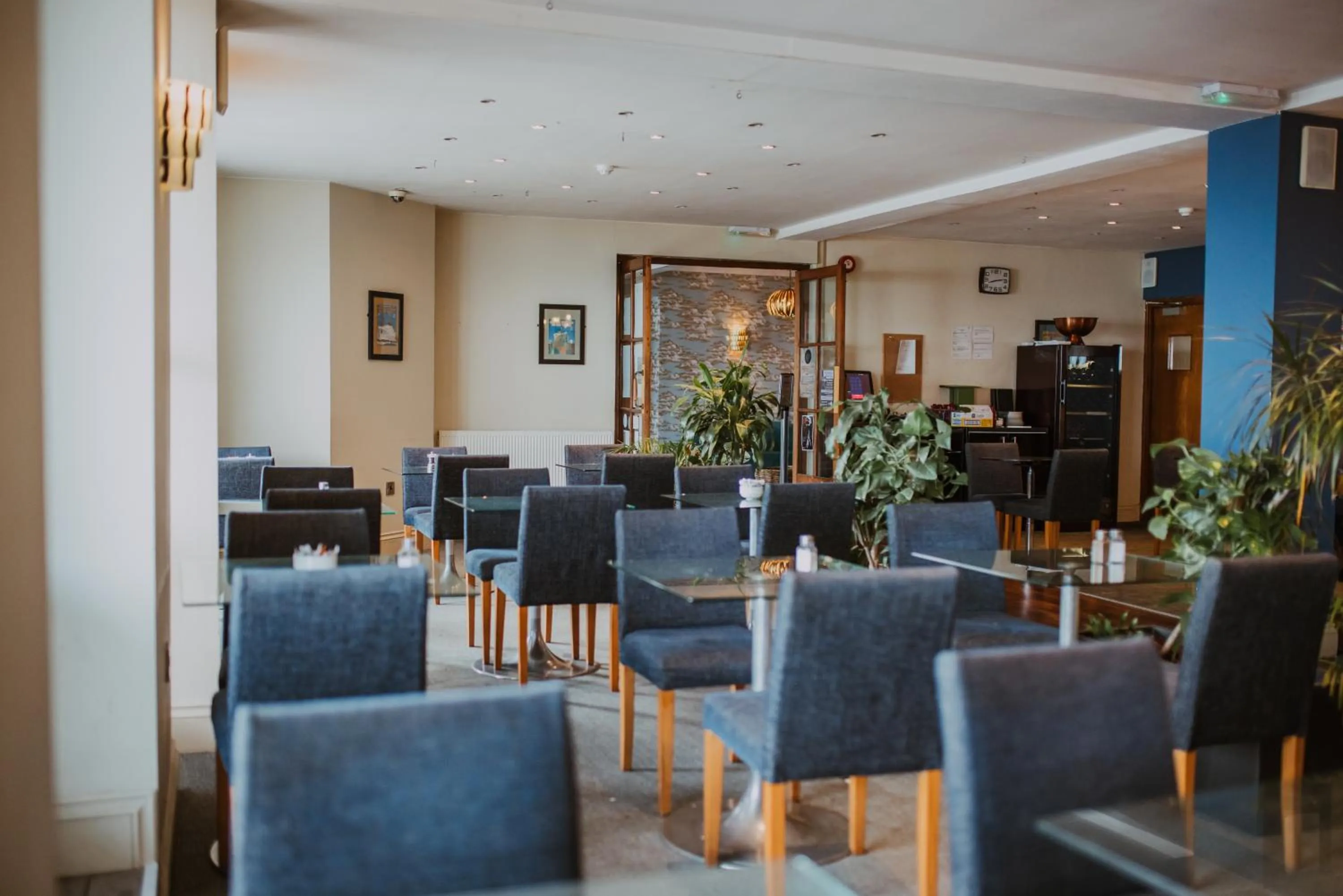 Restaurant/places to eat in The White Rock Hotel