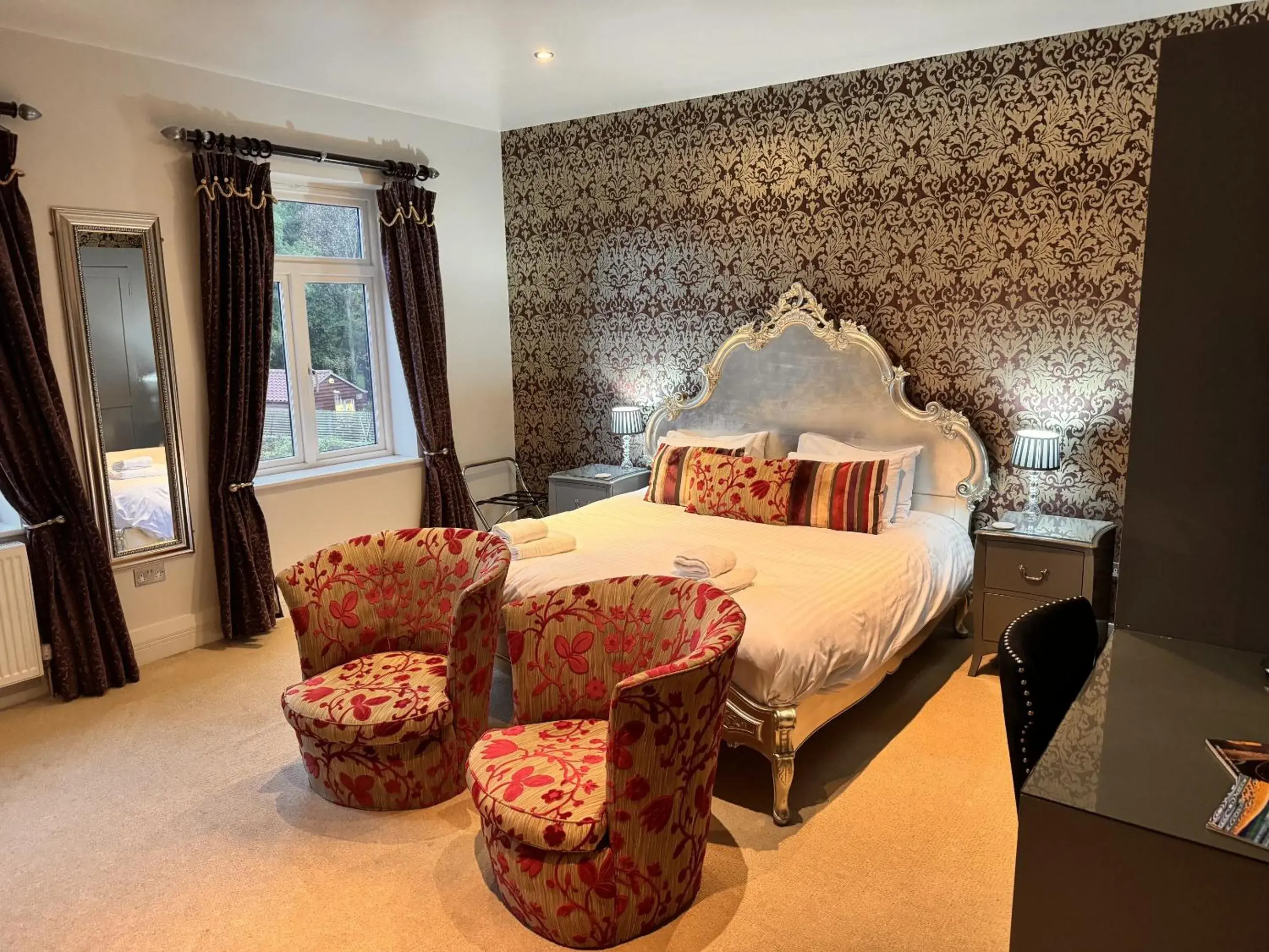 Double Room with Private Bathroom in The Kings Head Country Hotel Double Room with Private Bathroom in The Kings Head Country Hotel