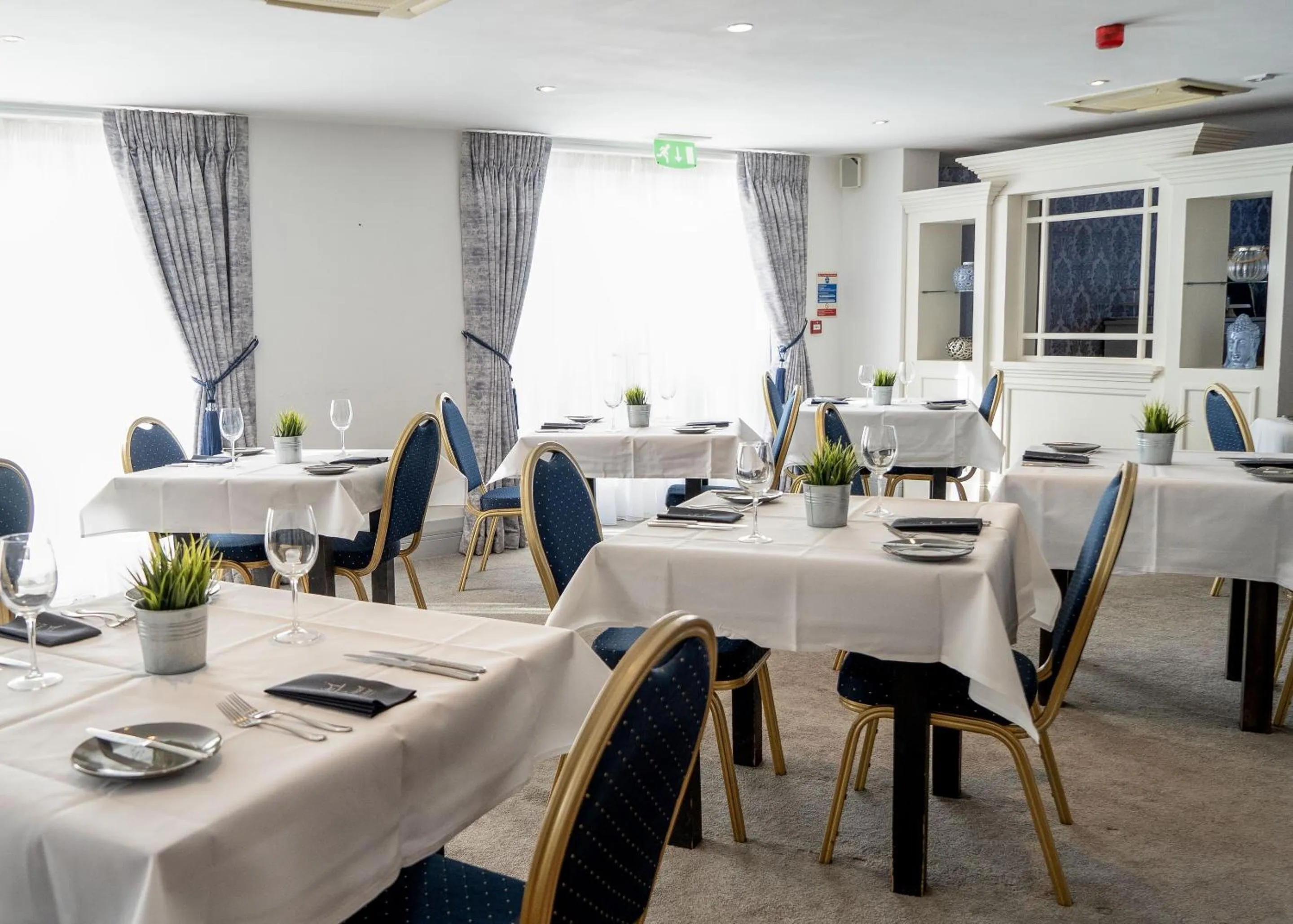 Dining area in The Kings Head Country Hotel