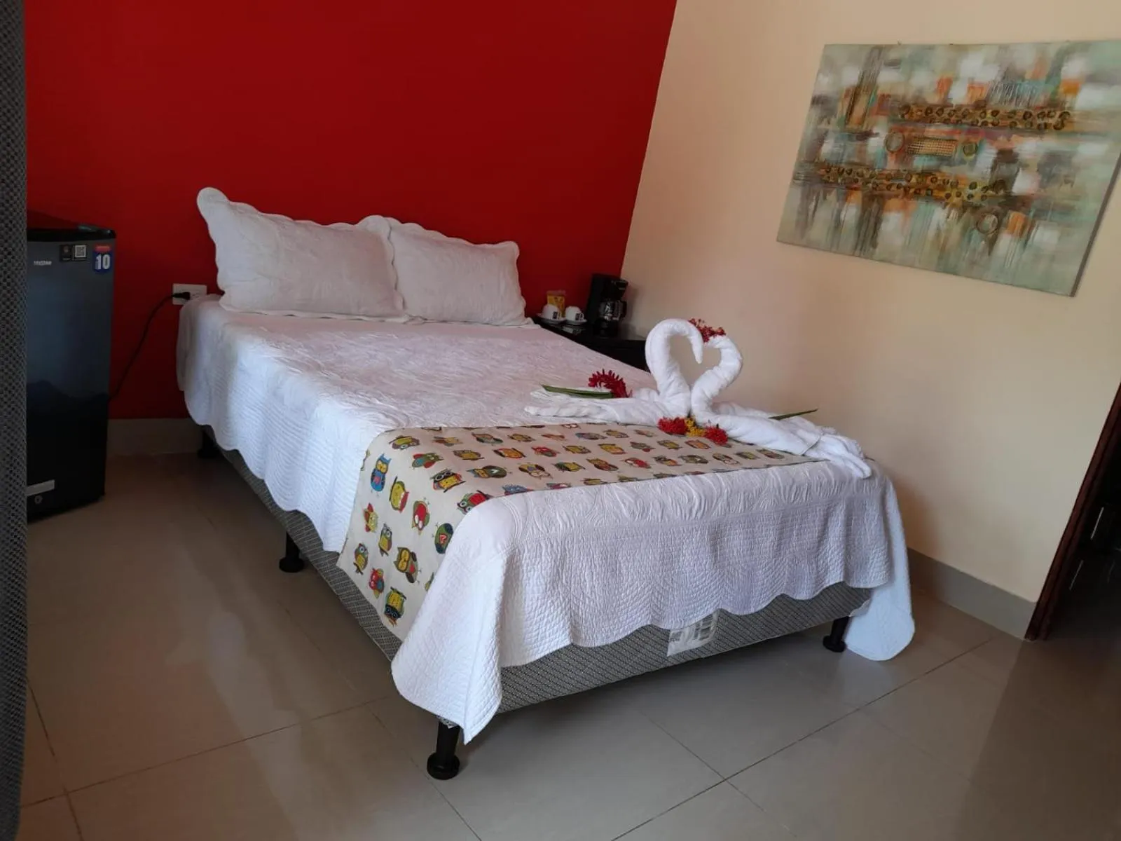 Bed in Millenium Manuel Antonio Park and beach