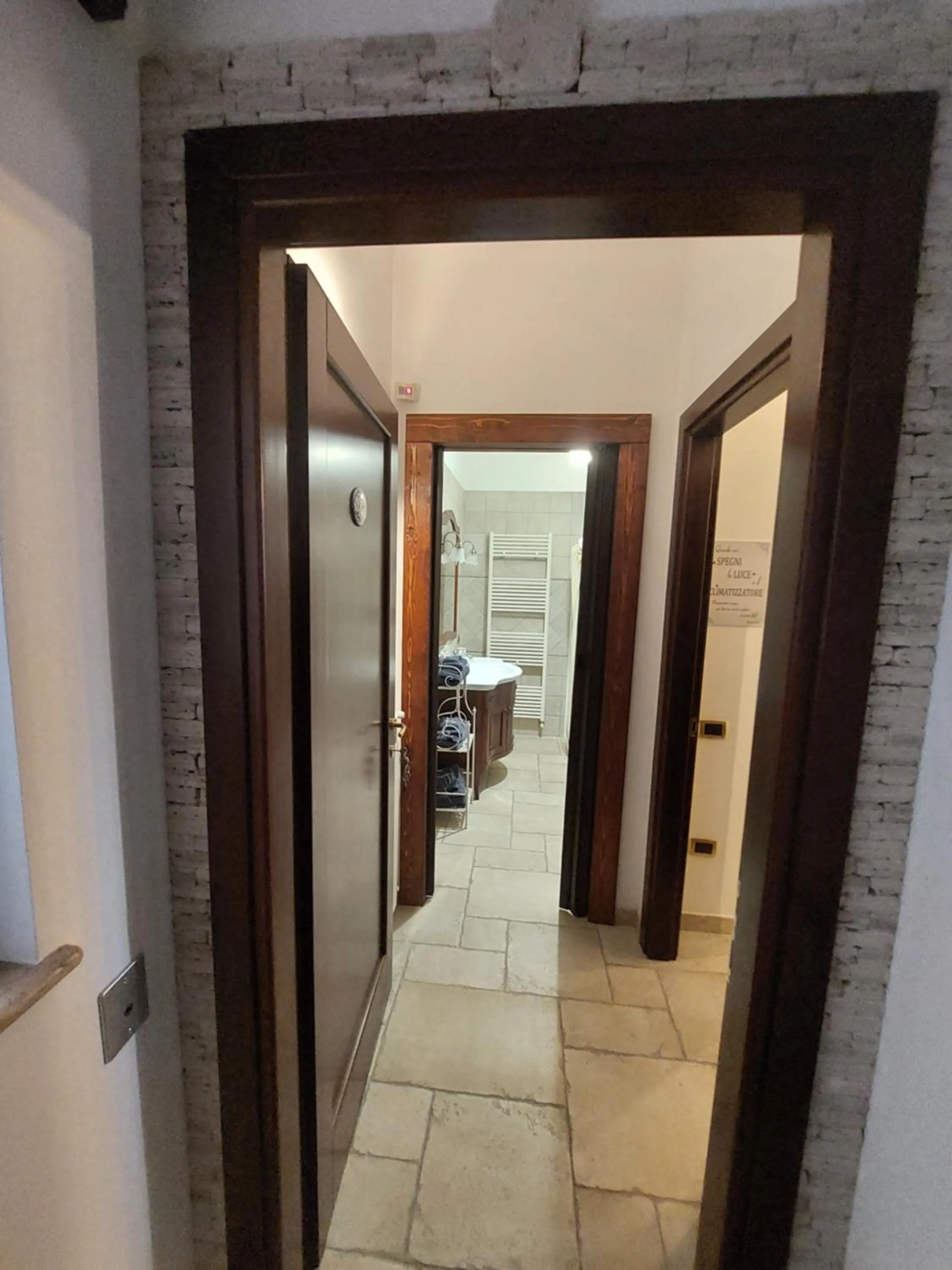 Bedroom in Mama Damì