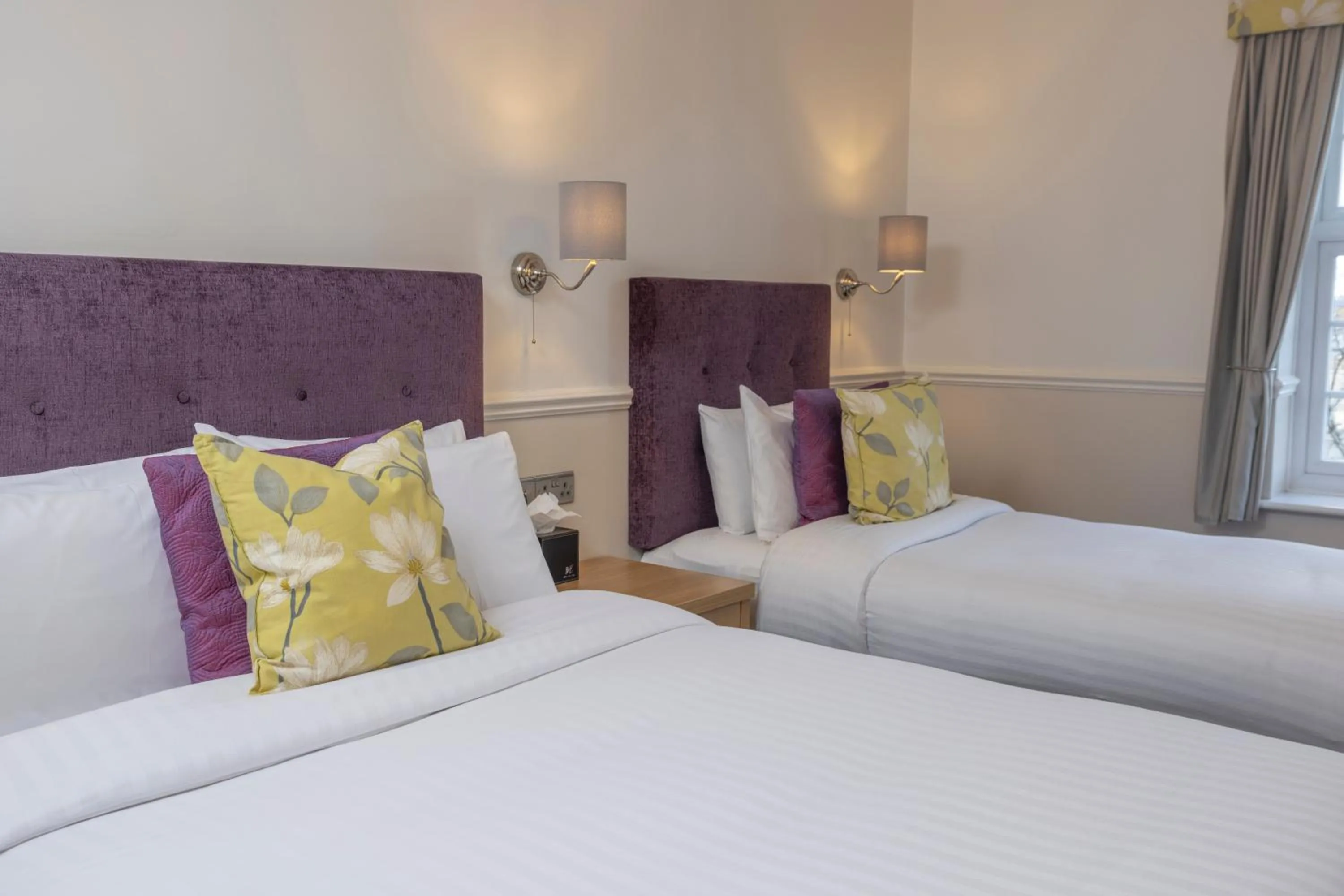 Bed in Worcester Bank House Hotel Spa & Golf; BW Premier Collection