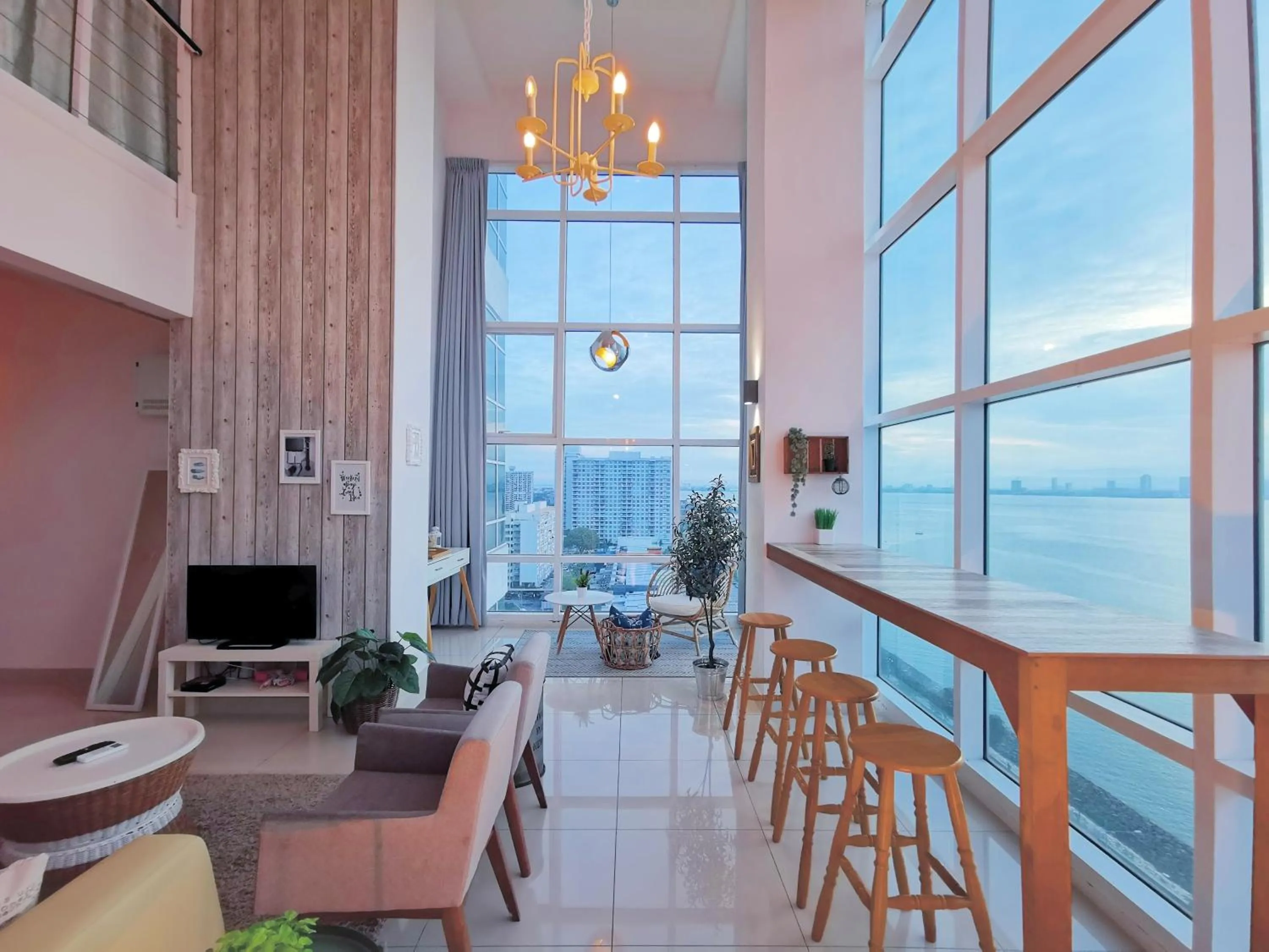 Sea view in Maritime Suites Holiday Rental
