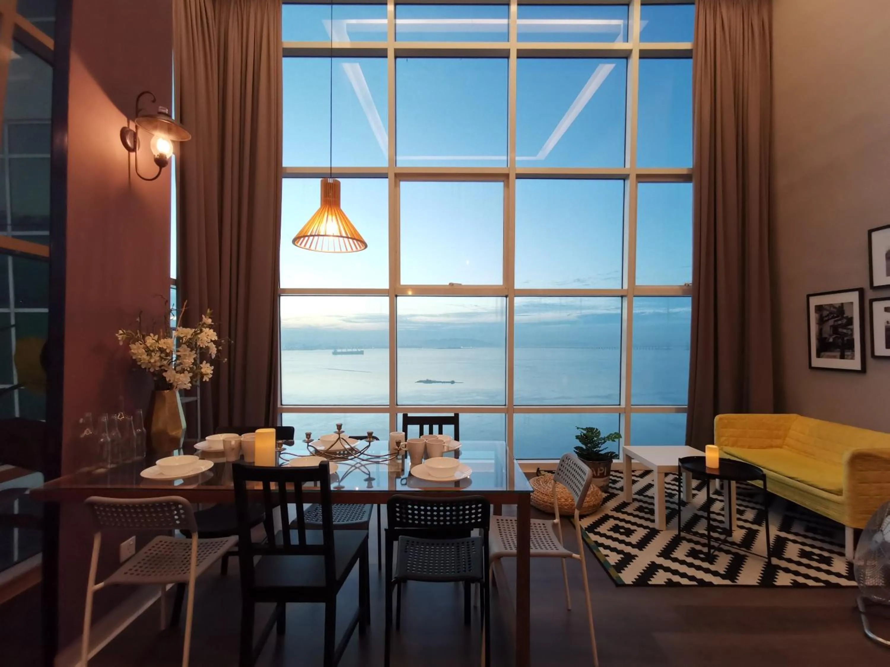 Sea view in Maritime Suites Holiday Rental