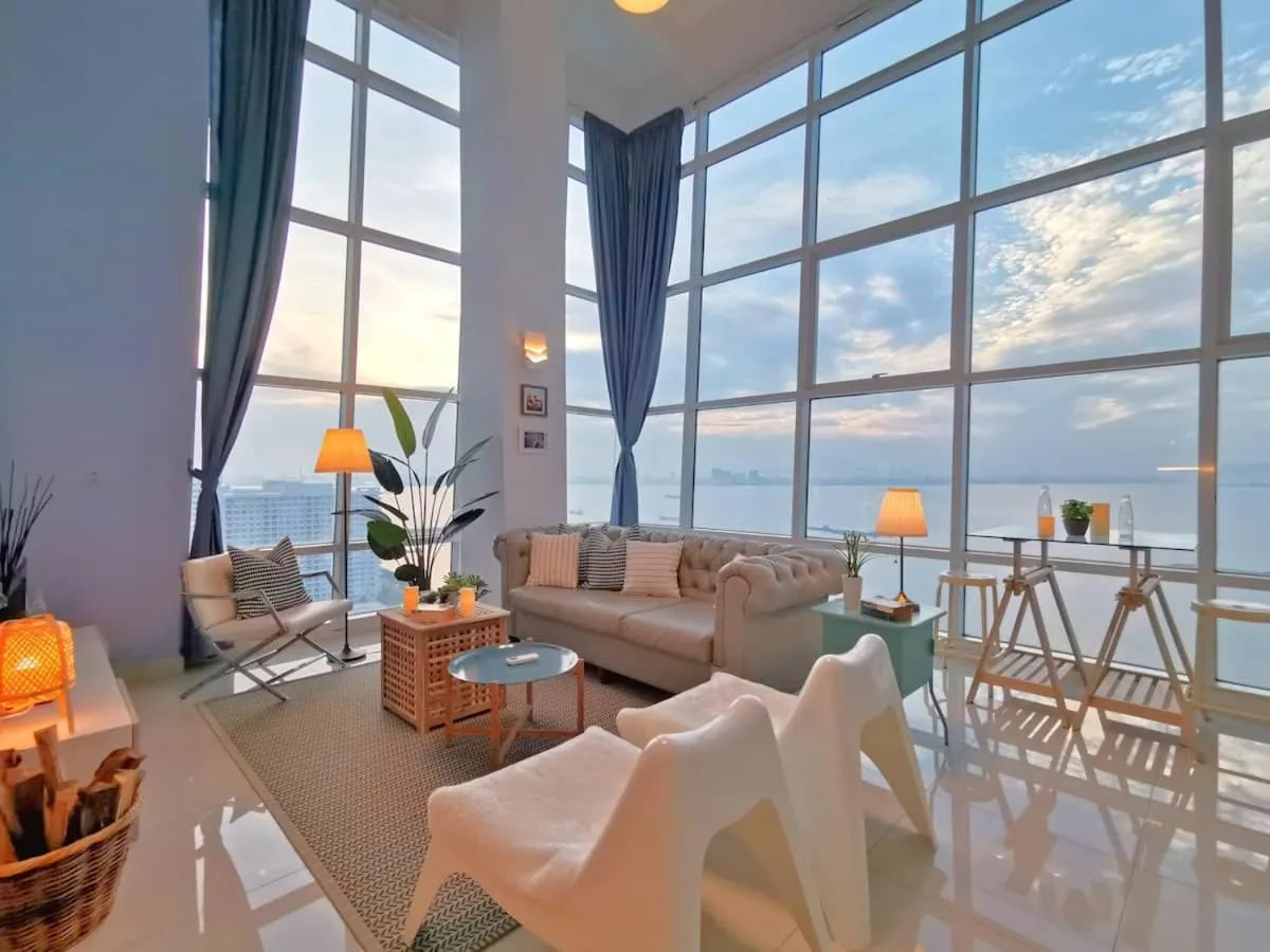 Living room in Maritime Suites Holiday Rental