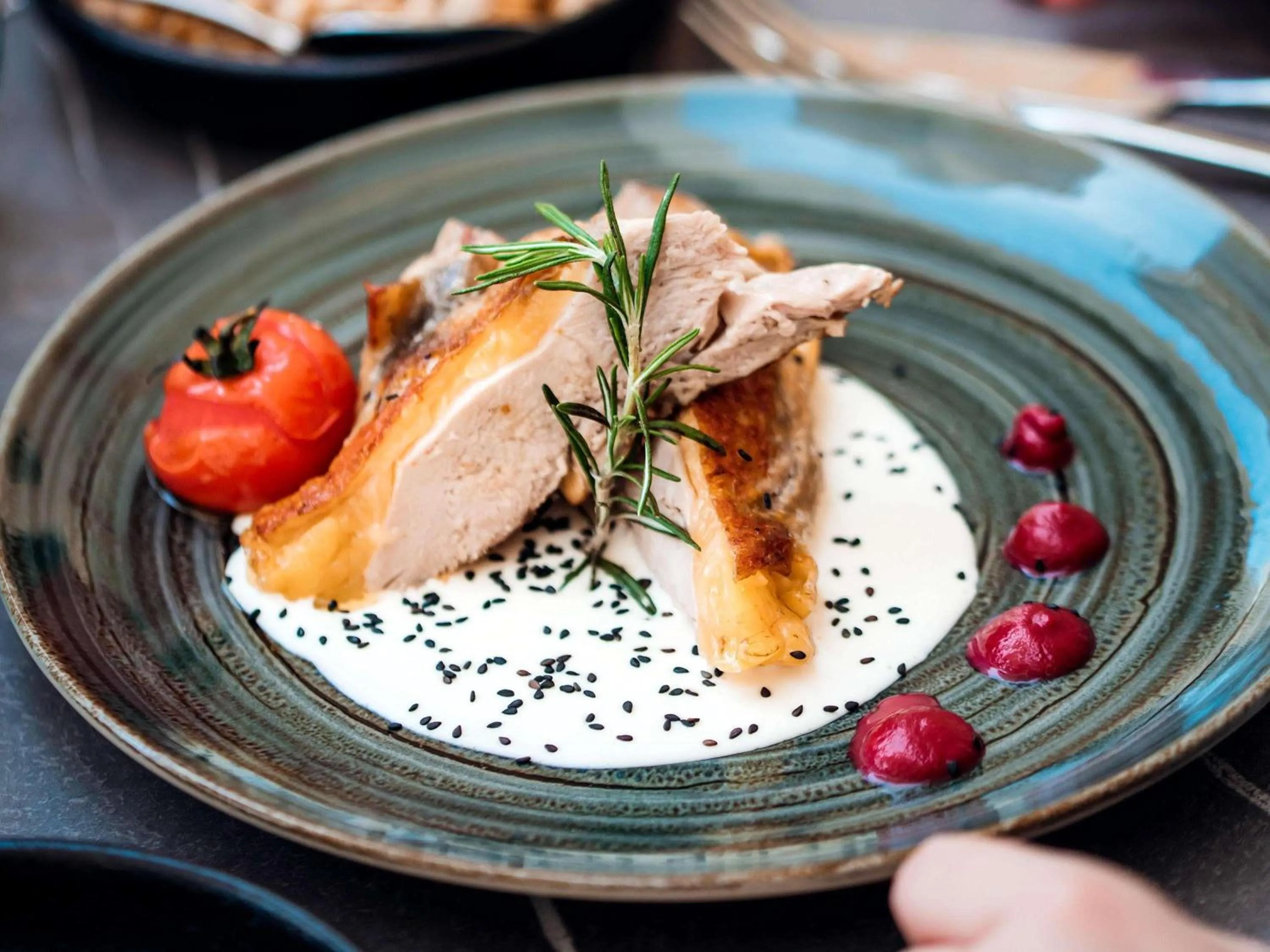 Restaurant/places to eat in Mercure Avignon Gare TGV