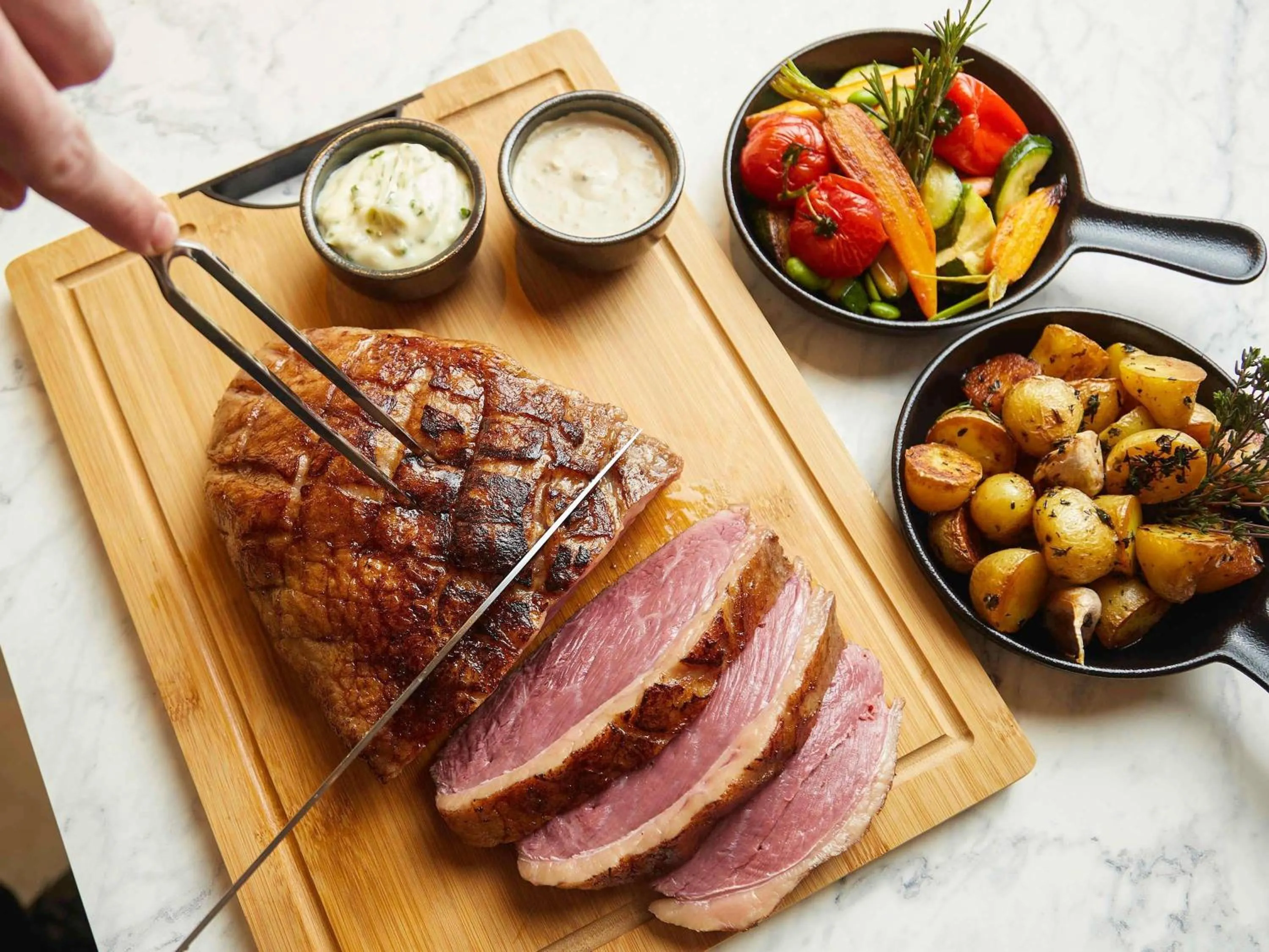 Restaurant/places to eat in Mercure Avignon Gare TGV