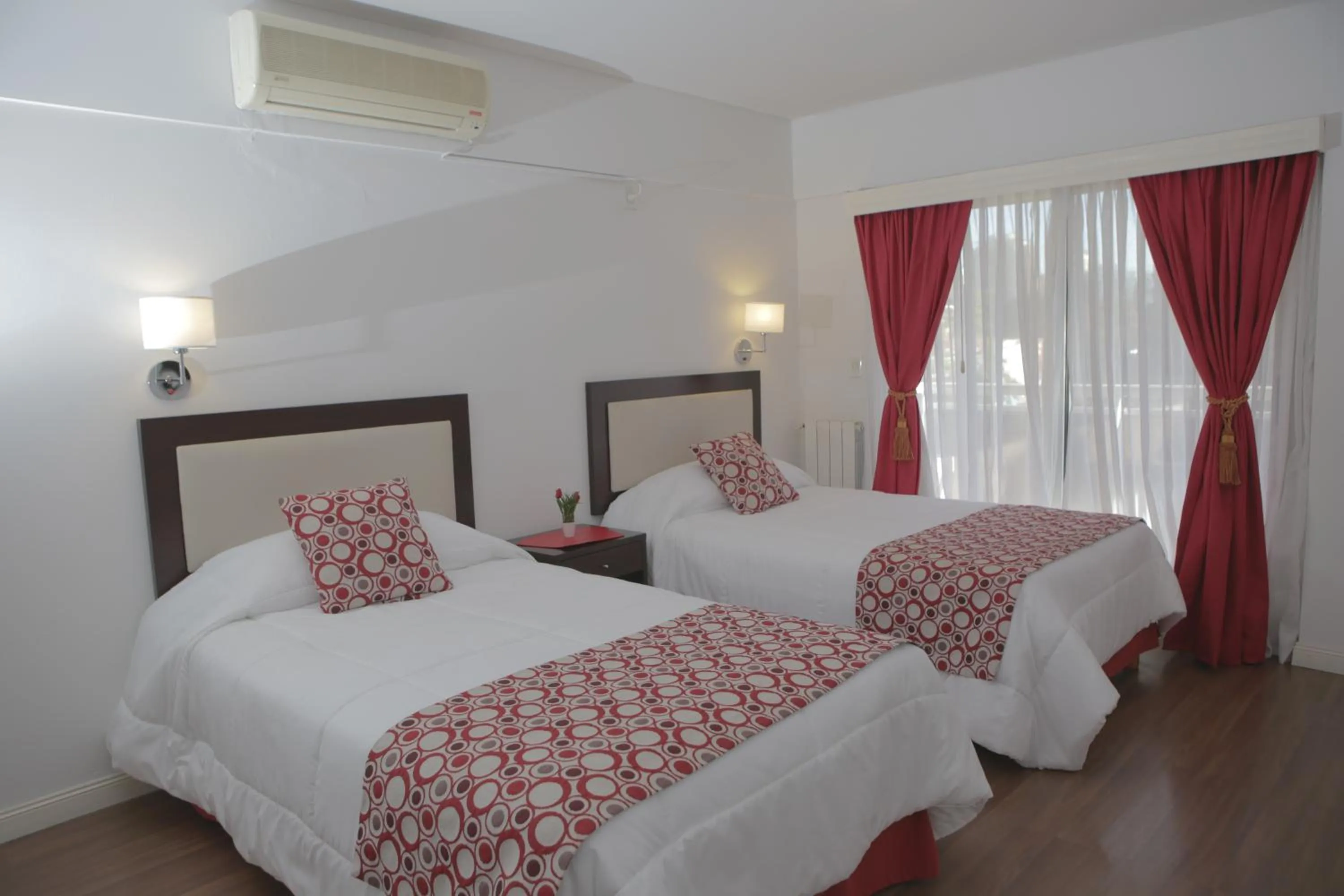 Bedroom, Bed in Pampa Plaza Hotel