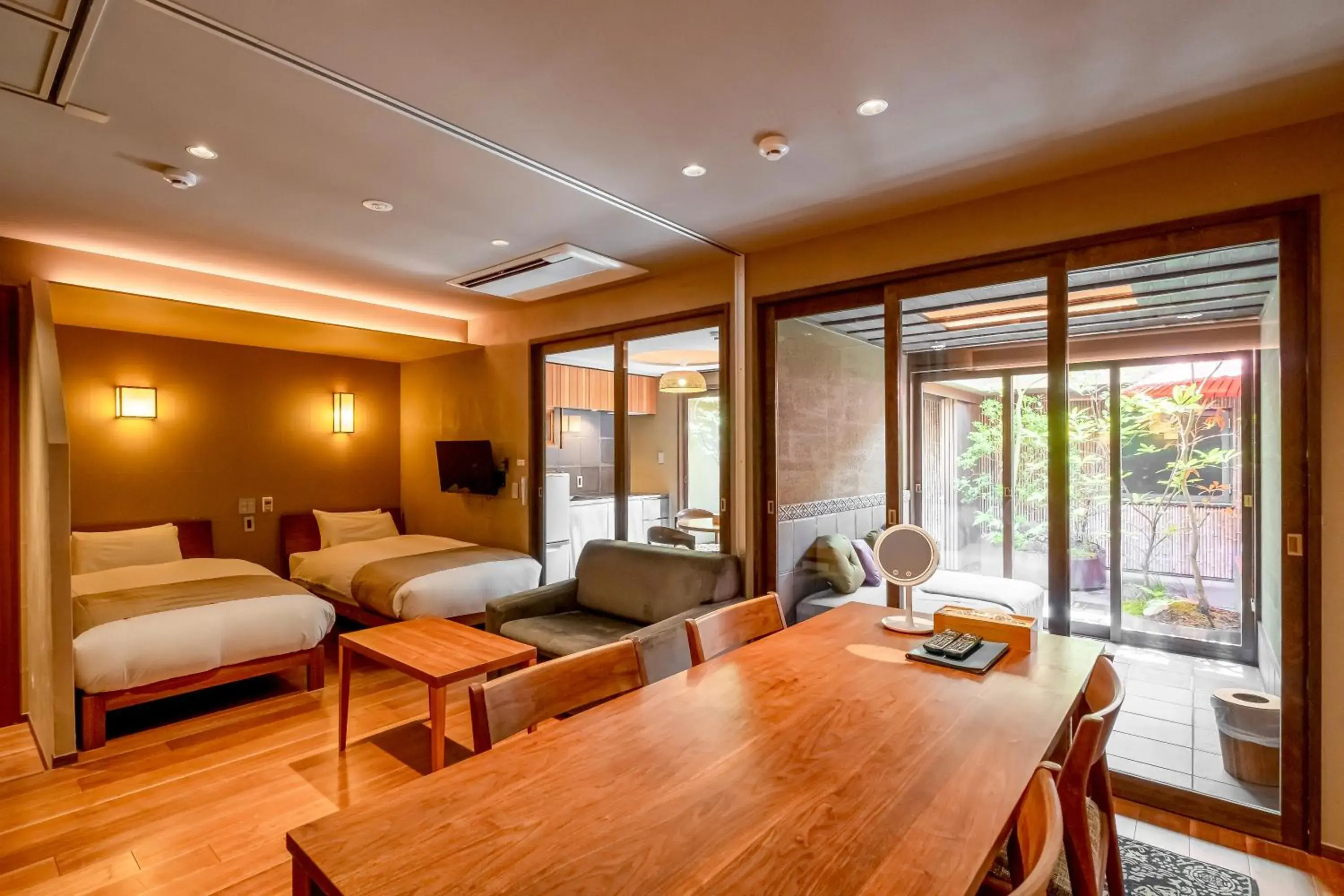 Deluxe Room with Kitchen - Non-Smoking in GOZAN HOTEL & SERVICED APARTMENT Higashiyama Sanjo Deluxe Room with Kitchen - Non-Smoking in GOZAN HOTEL & SERVICED APARTMENT Higashiyama Sanjo