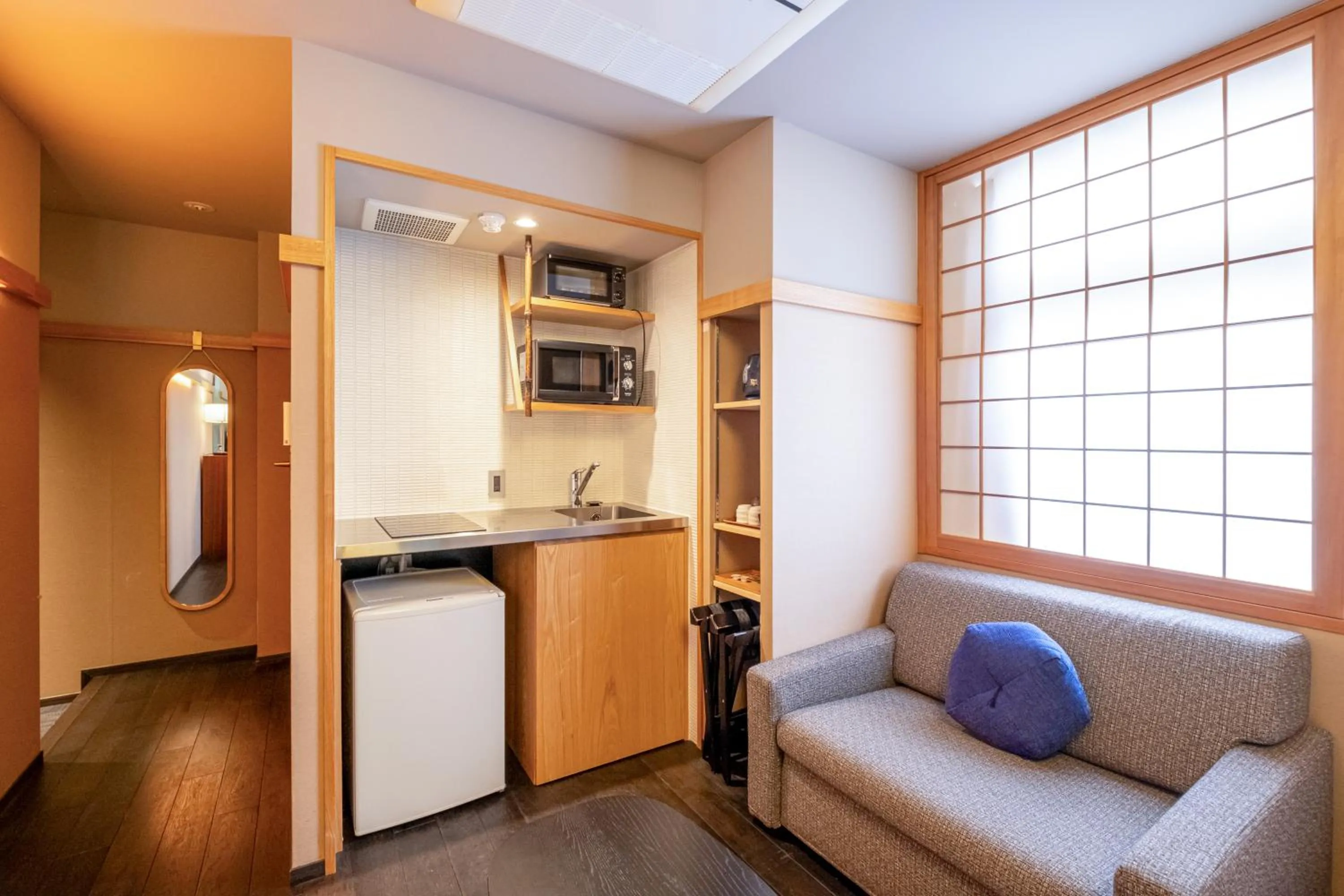 Kitchen or kitchenette in GOZAN HOTEL & SERVICED APARTMENT Higashiyama Sanjo