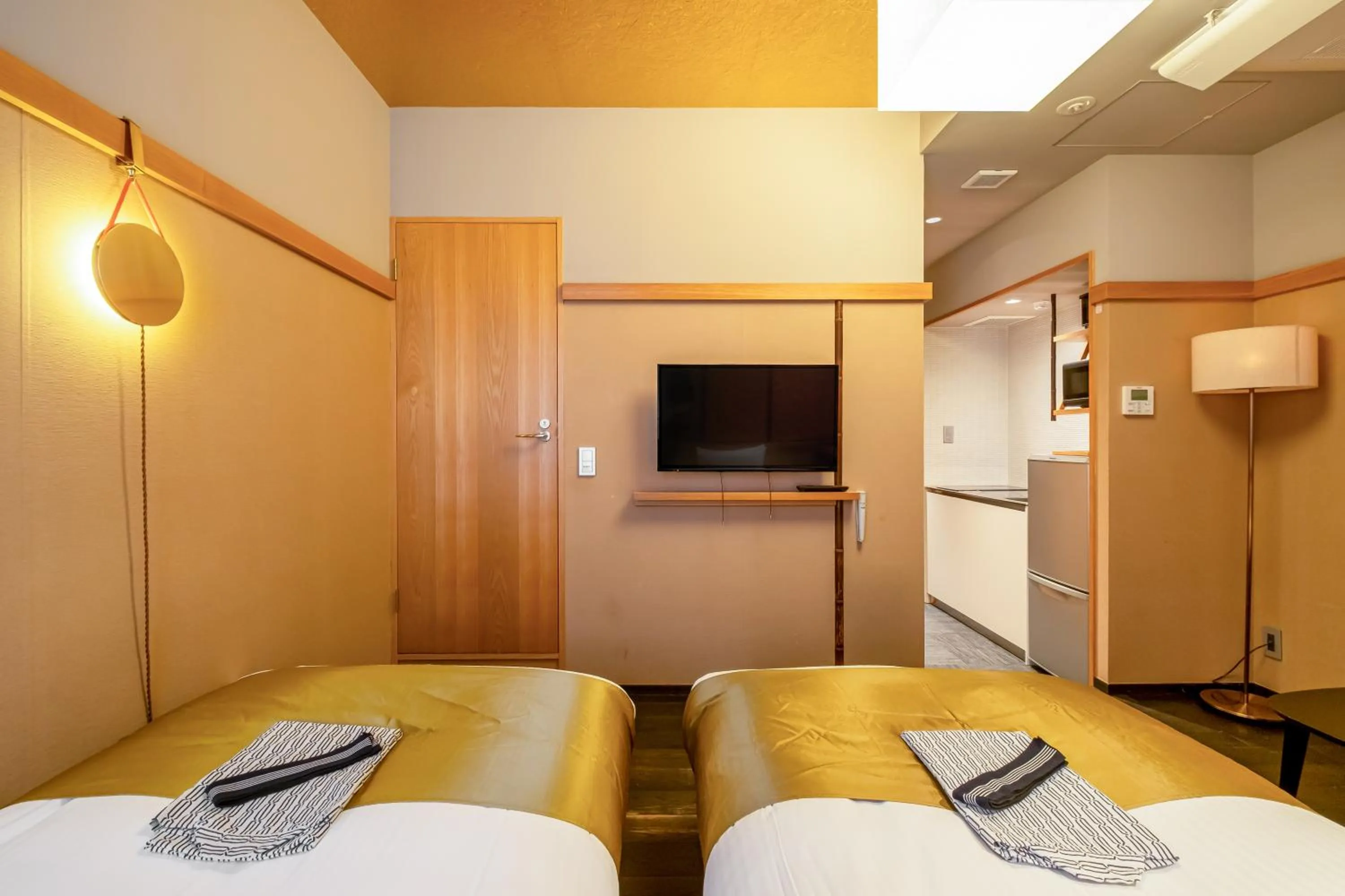Bed in GOZAN HOTEL & SERVICED APARTMENT Higashiyama Sanjo