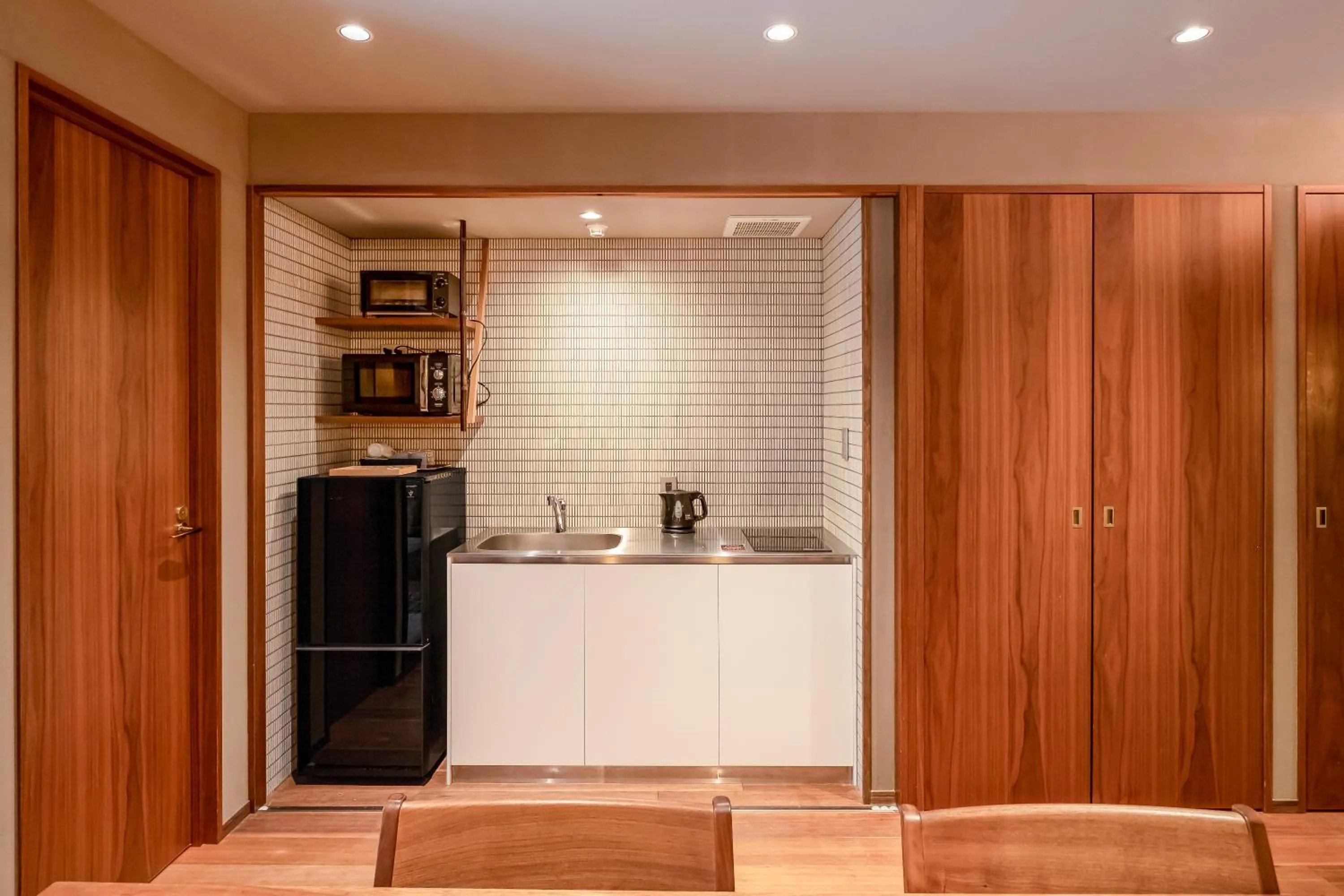 Kitchen or kitchenette in GOZAN HOTEL & SERVICED APARTMENT Higashiyama Sanjo