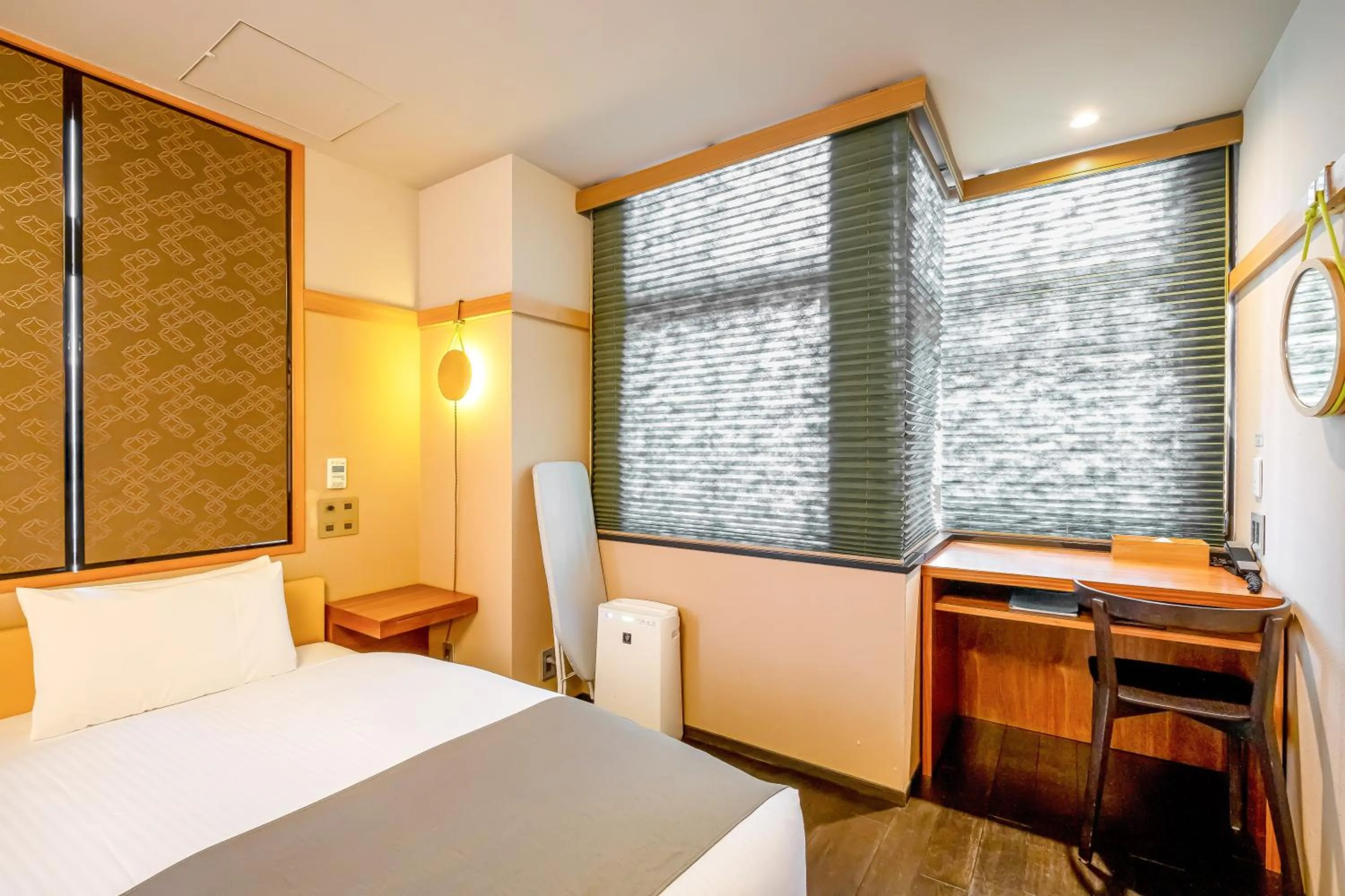 Bed in GOZAN HOTEL & SERVICED APARTMENT Higashiyama Sanjo