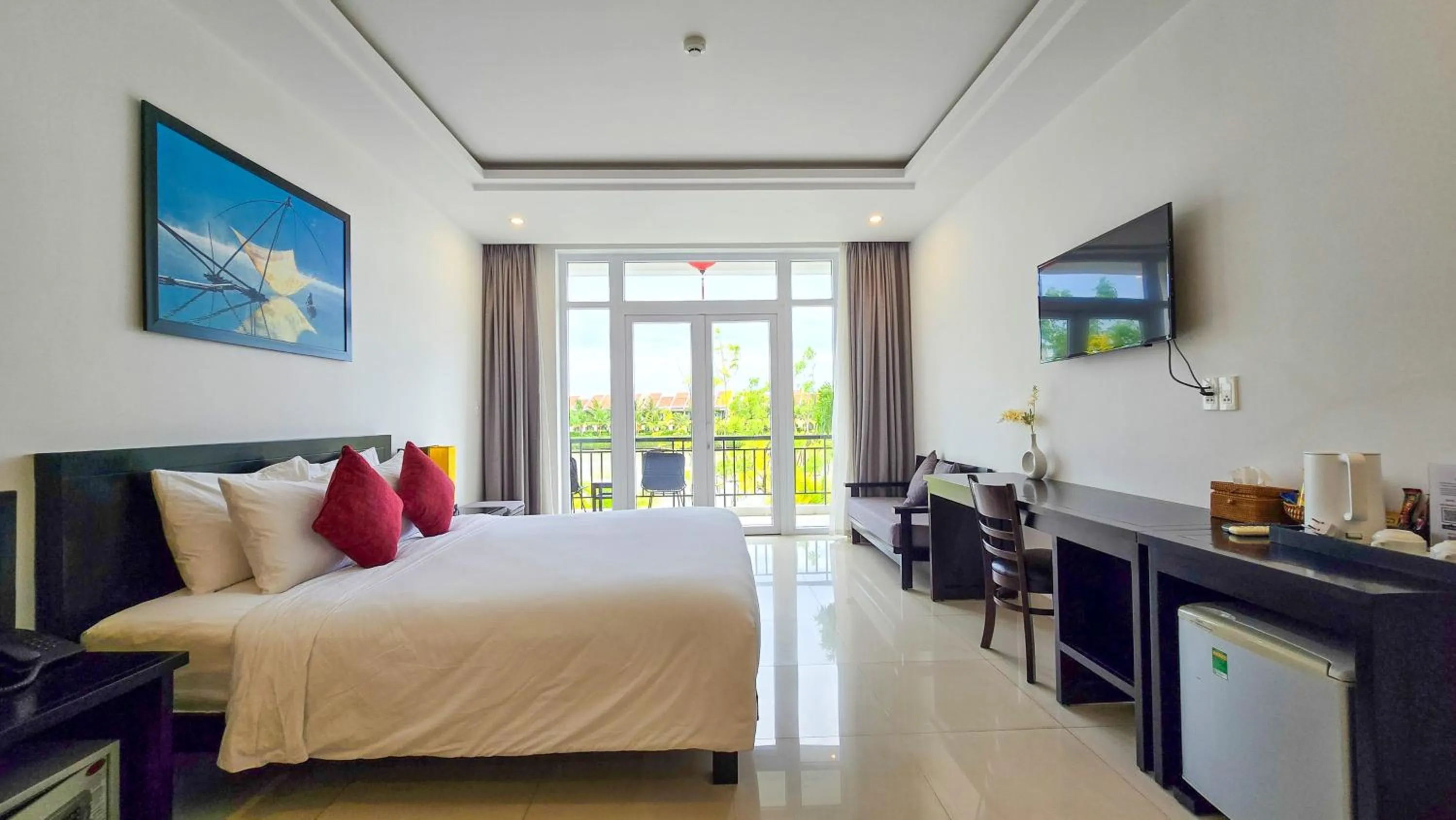 Bed in Riverside White House Boutique Hotel