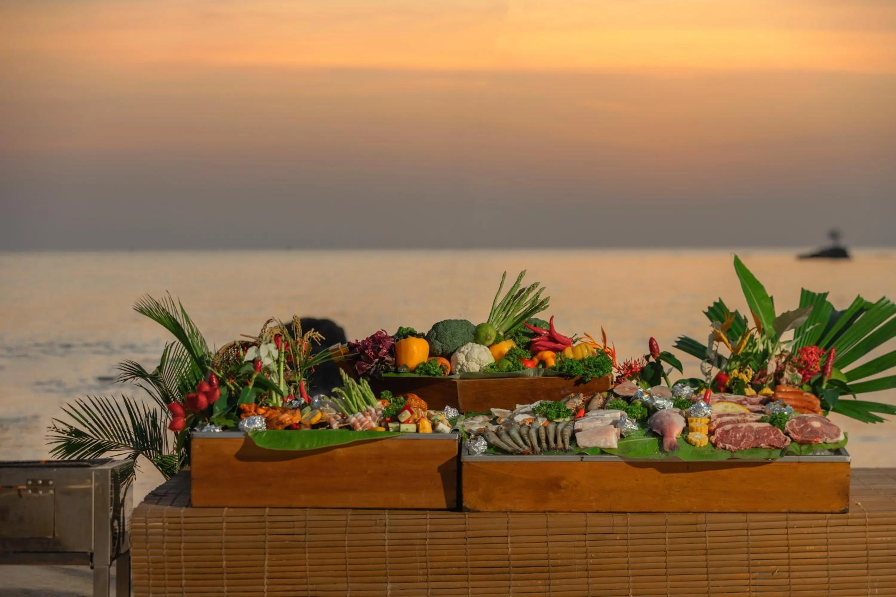 Food and drinks in Green Bay Phu Quoc Resort & Spa