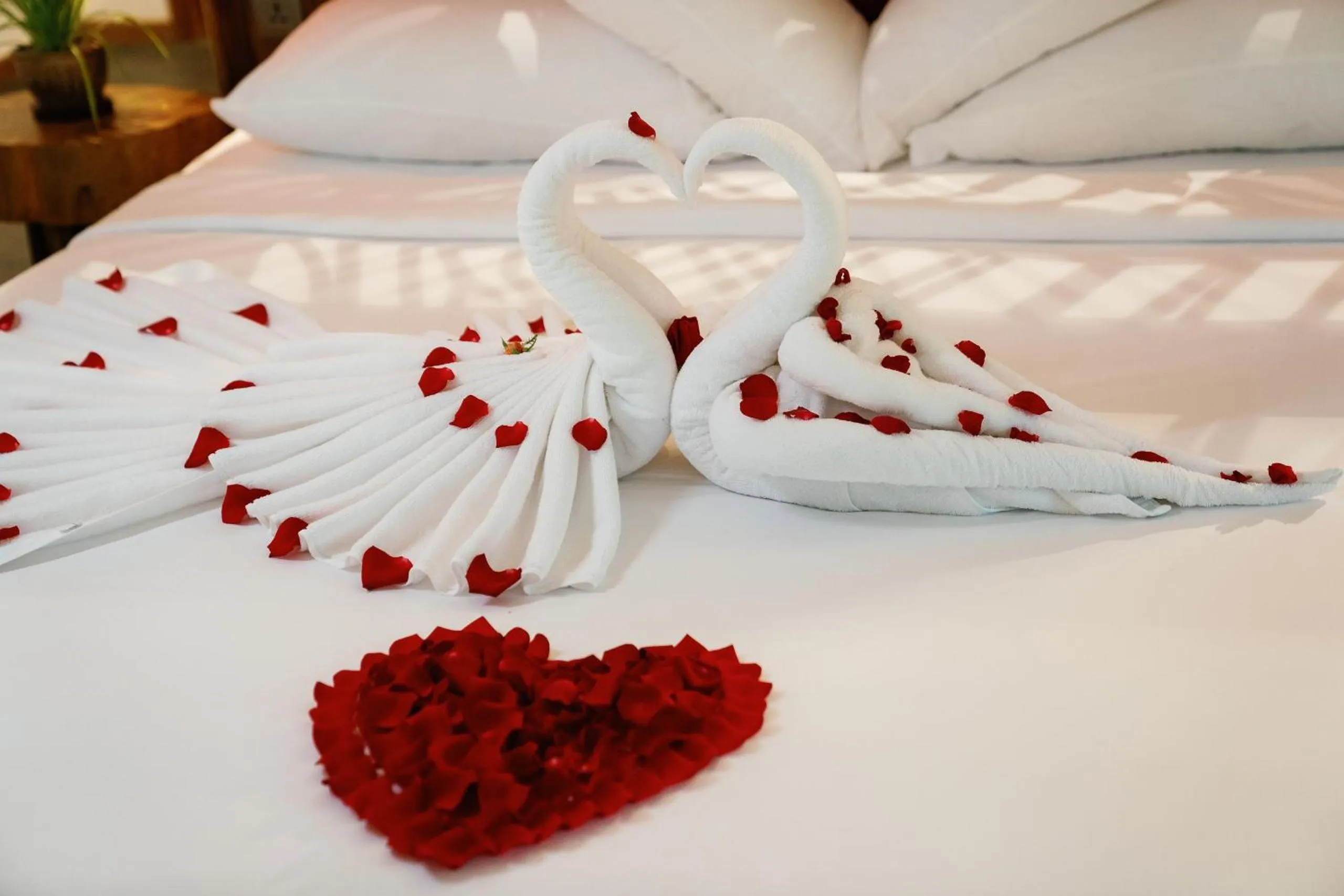 Bed in Green Bay Phu Quoc Resort & Spa