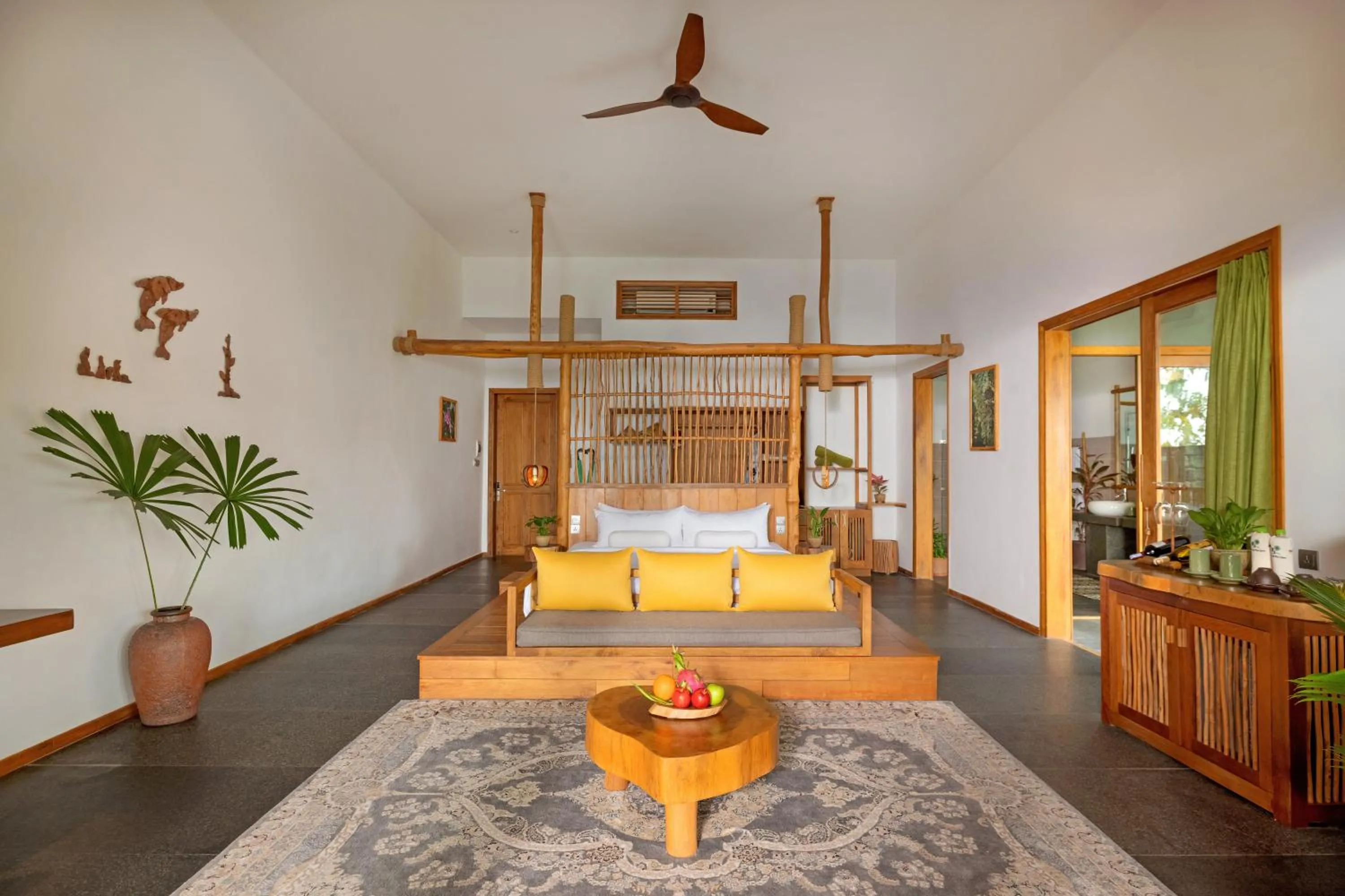 Bed in Green Bay Phu Quoc Resort & Spa