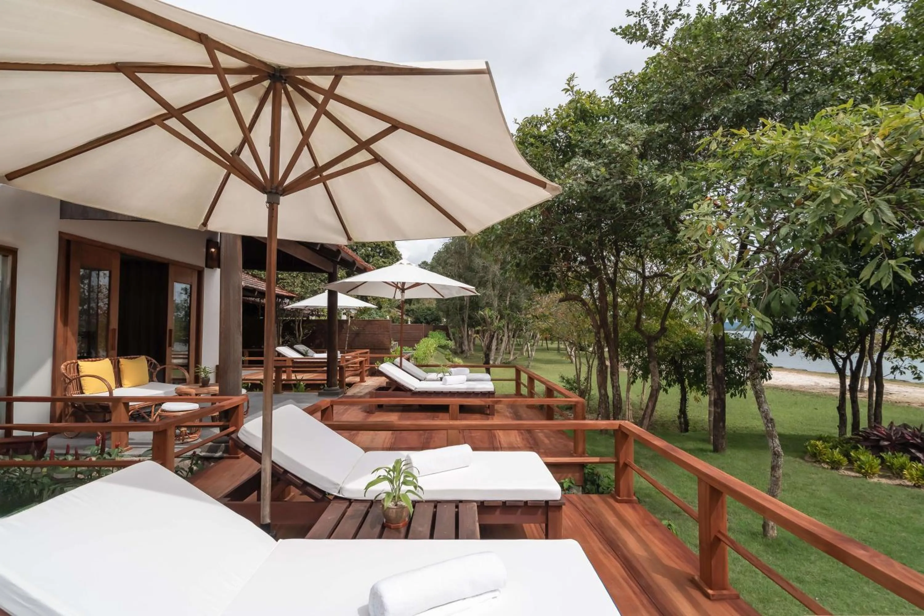 Balcony/Terrace in Green Bay Phu Quoc Resort & Spa