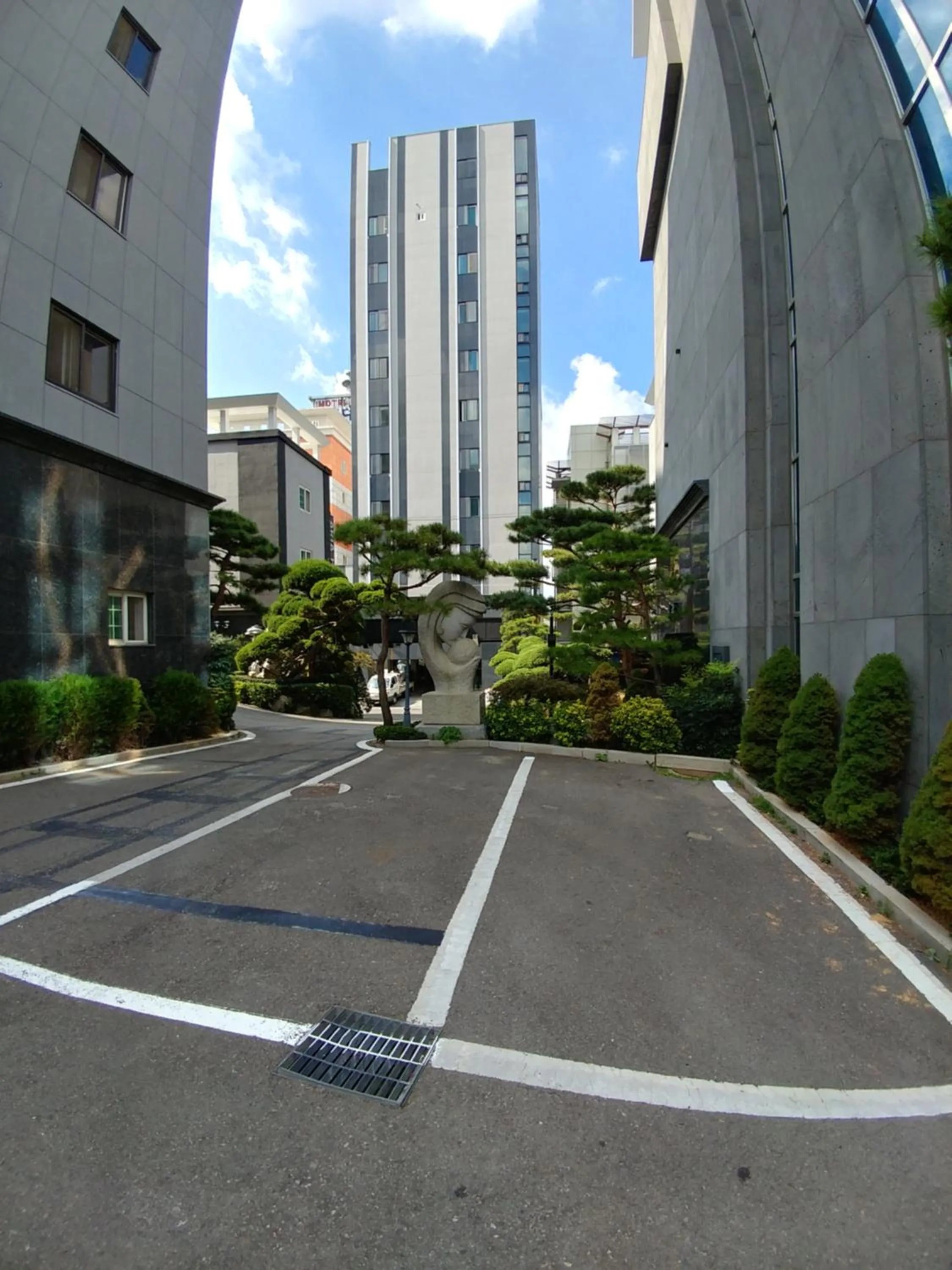 Property building in Seosan Aria Hotel