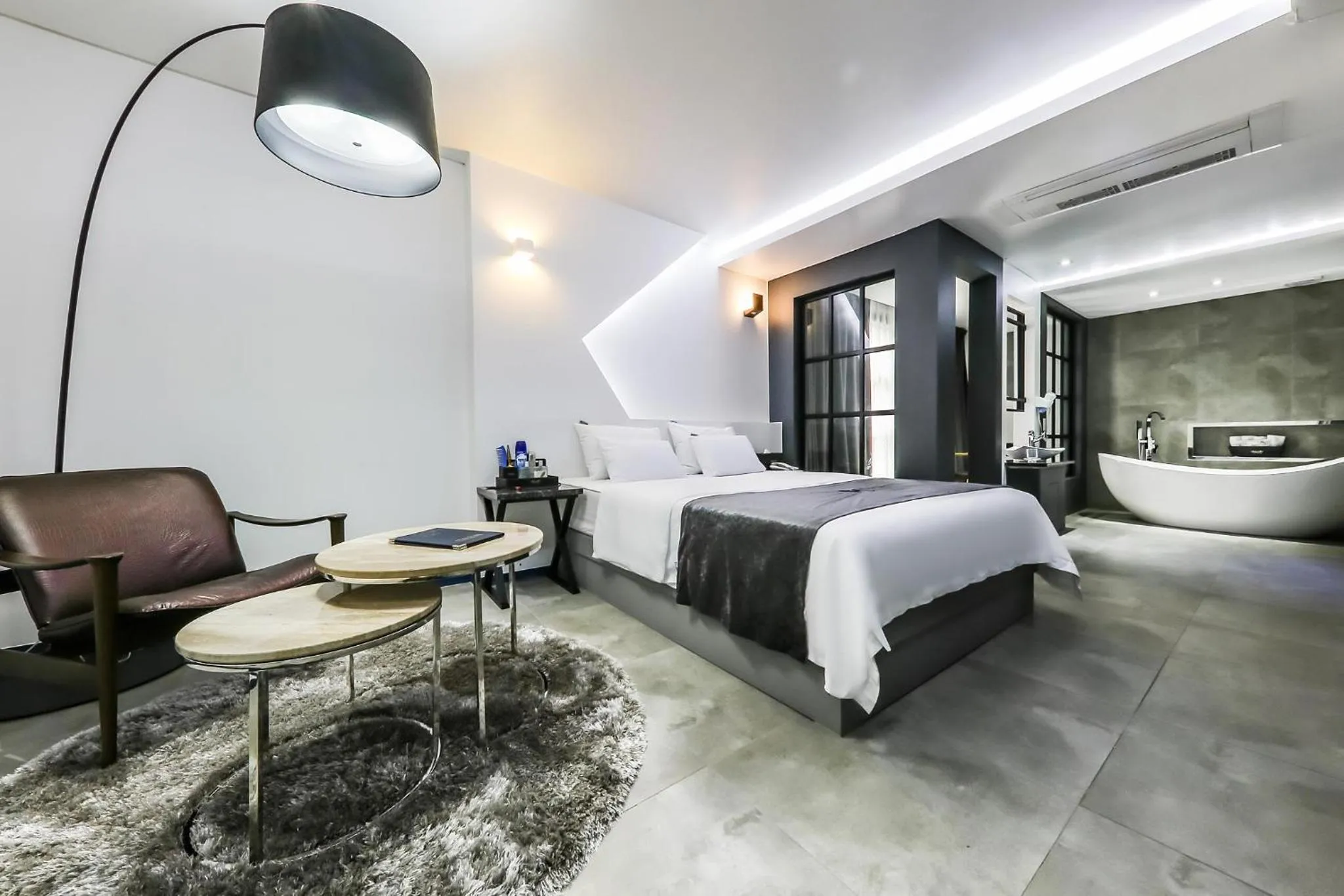 Bed in Seosan Aria Hotel