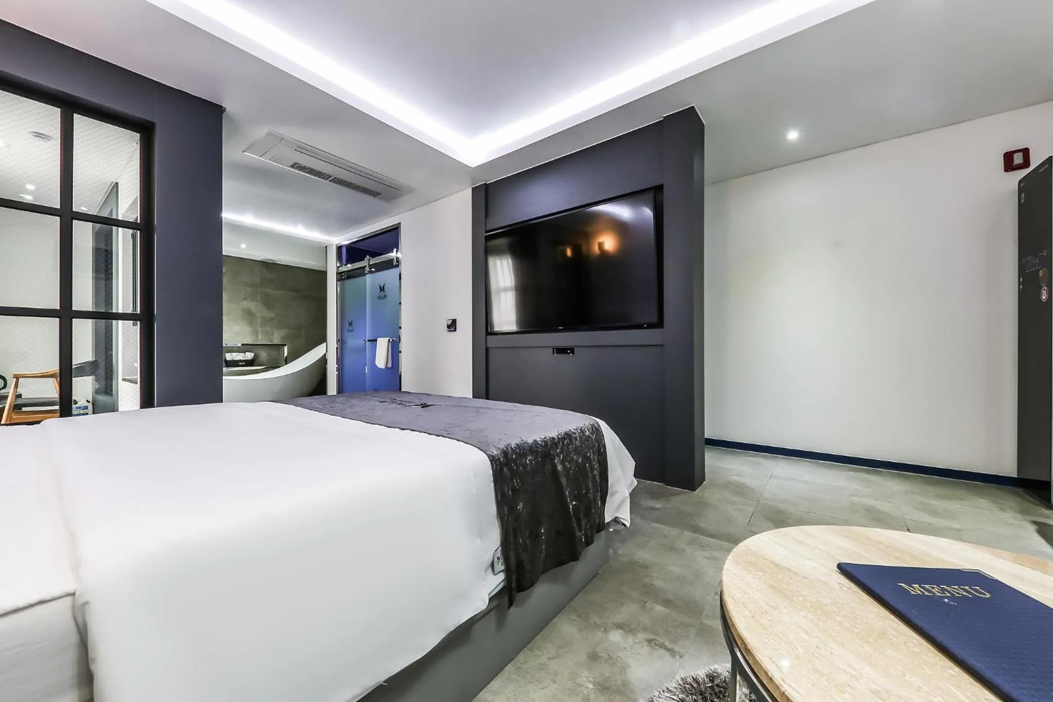 Bed in Seosan Aria Hotel