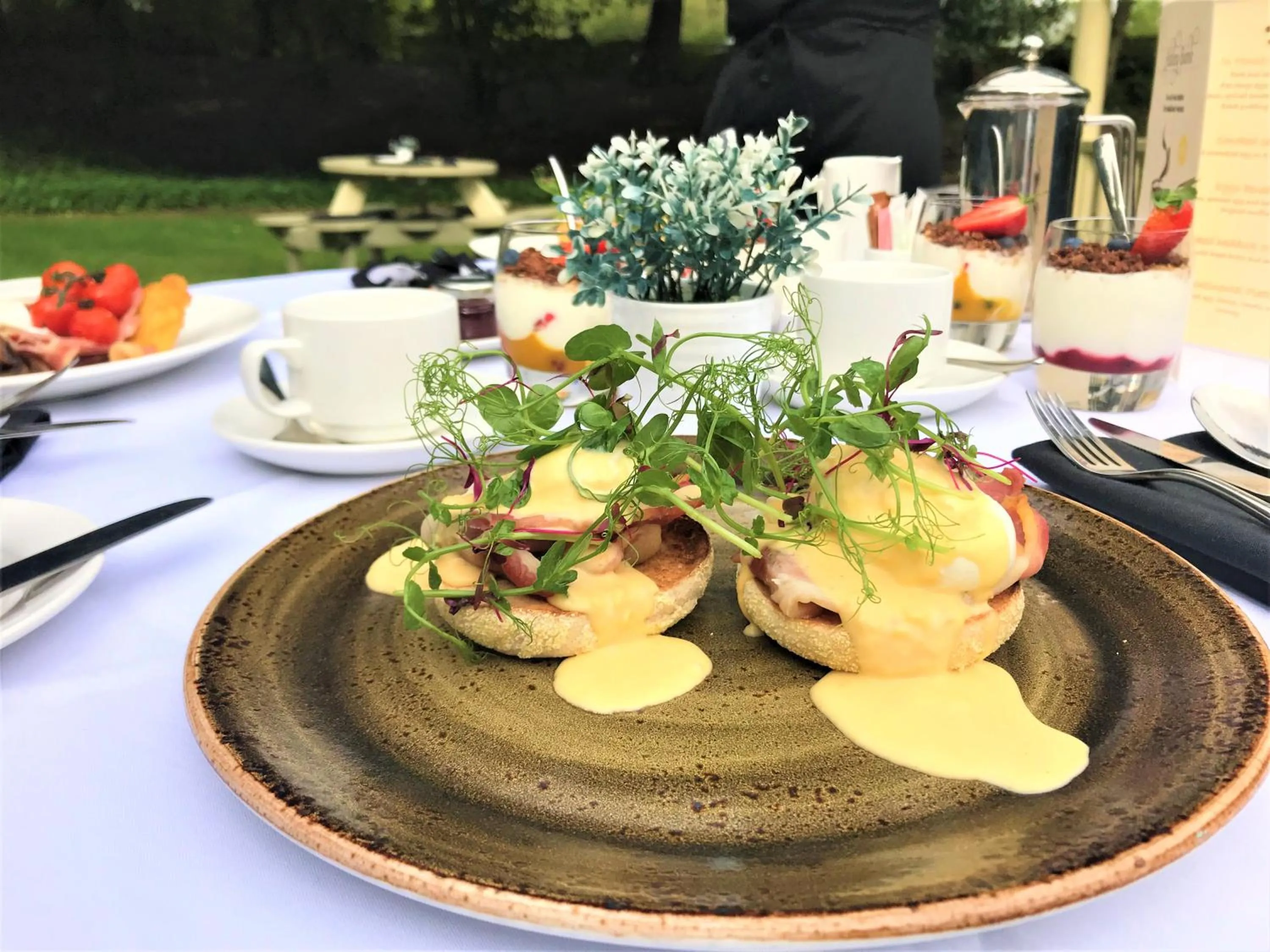 Food and drinks in Astley Bank Hotel